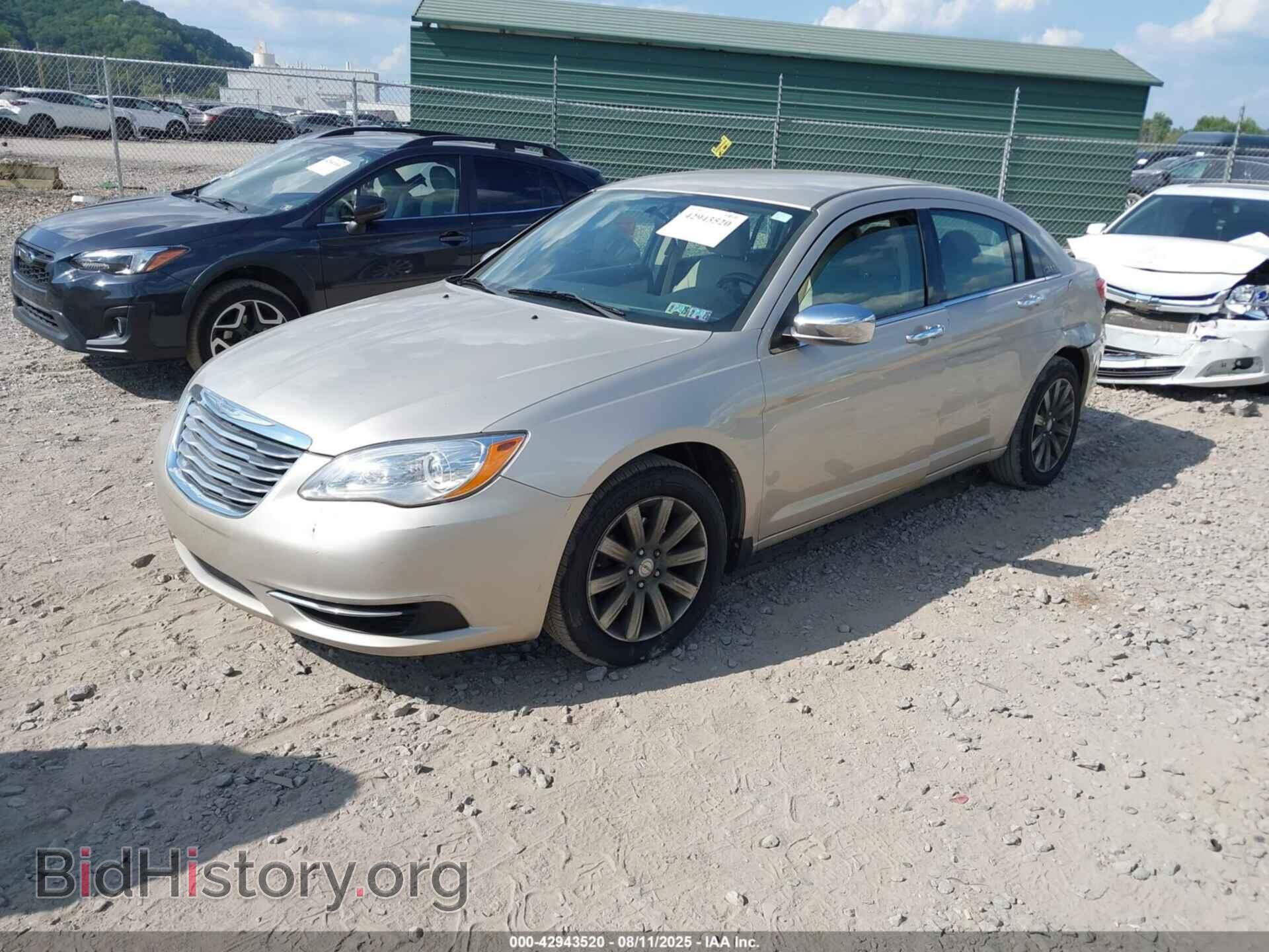 2013 CHRYSLER 200 - VIN: 1C3CCBBB8DN656958 - Фото 2