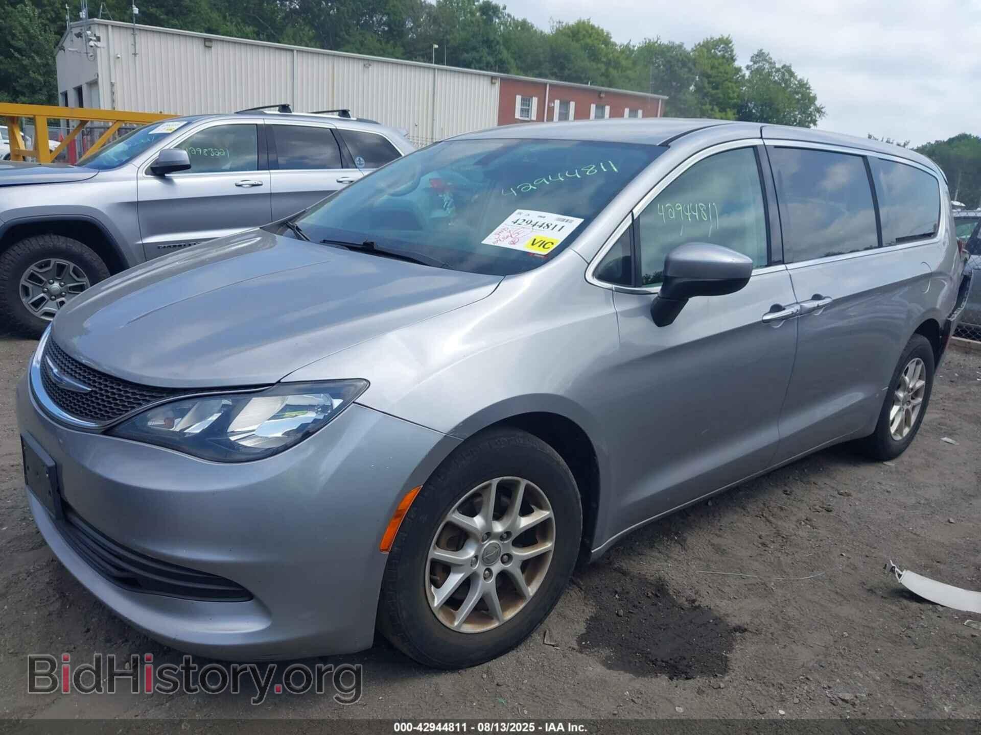 2017 CHRYSLER PACIFICA - VIN: 2C4RC1DG5HR501169 - Photo 2