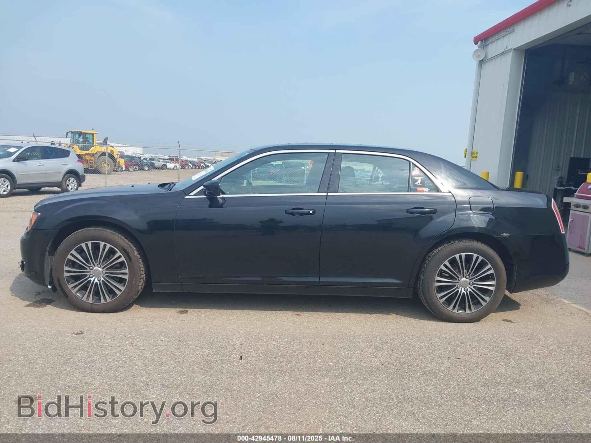 2013 CHRYSLER 300 - VIN: 2C3CCAGG6DH529357 - Фото 14