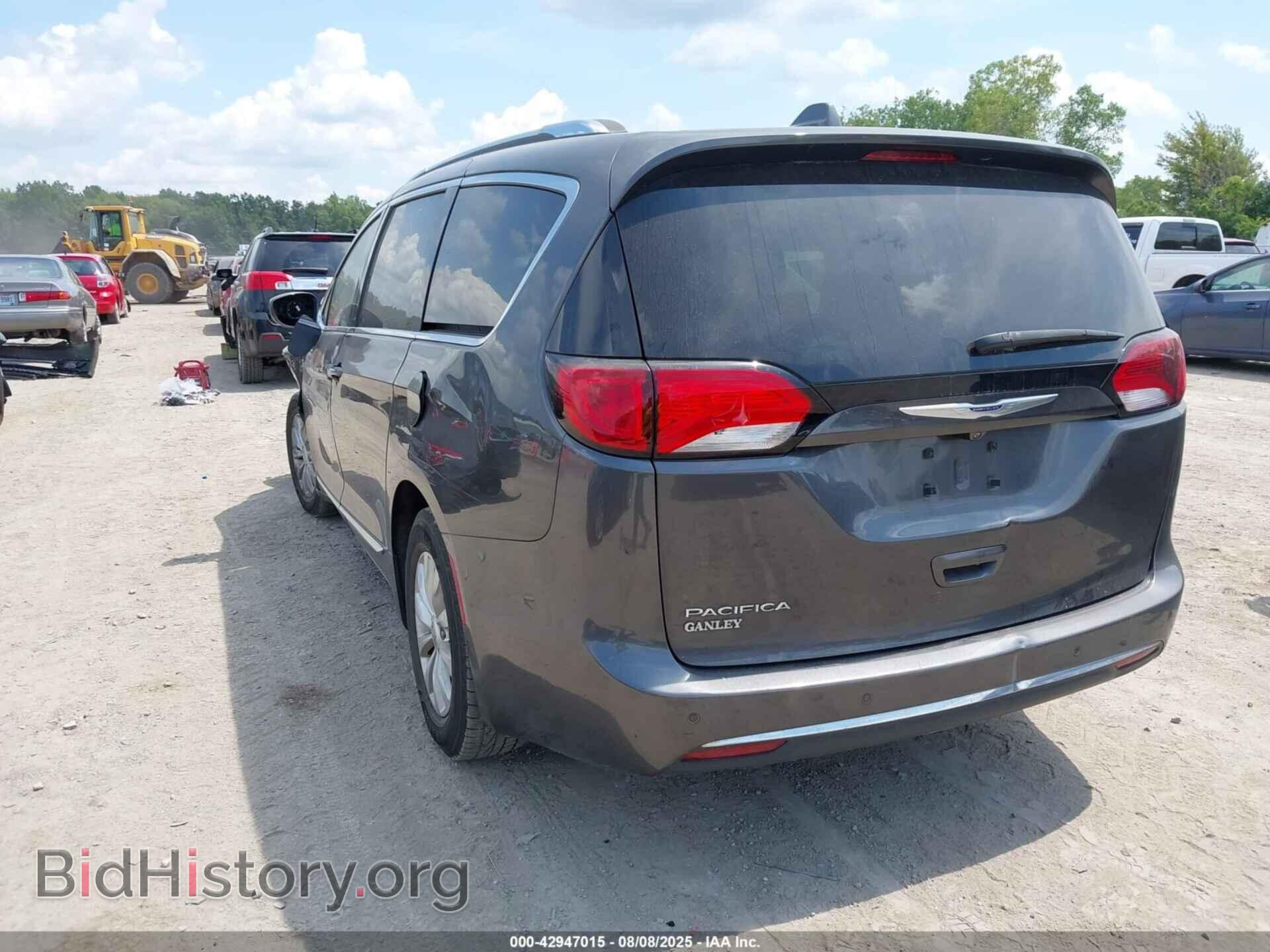 2019 CHRYSLER PACIFICA - VIN: 2C4RC1BGXKR531844 - Фото 3