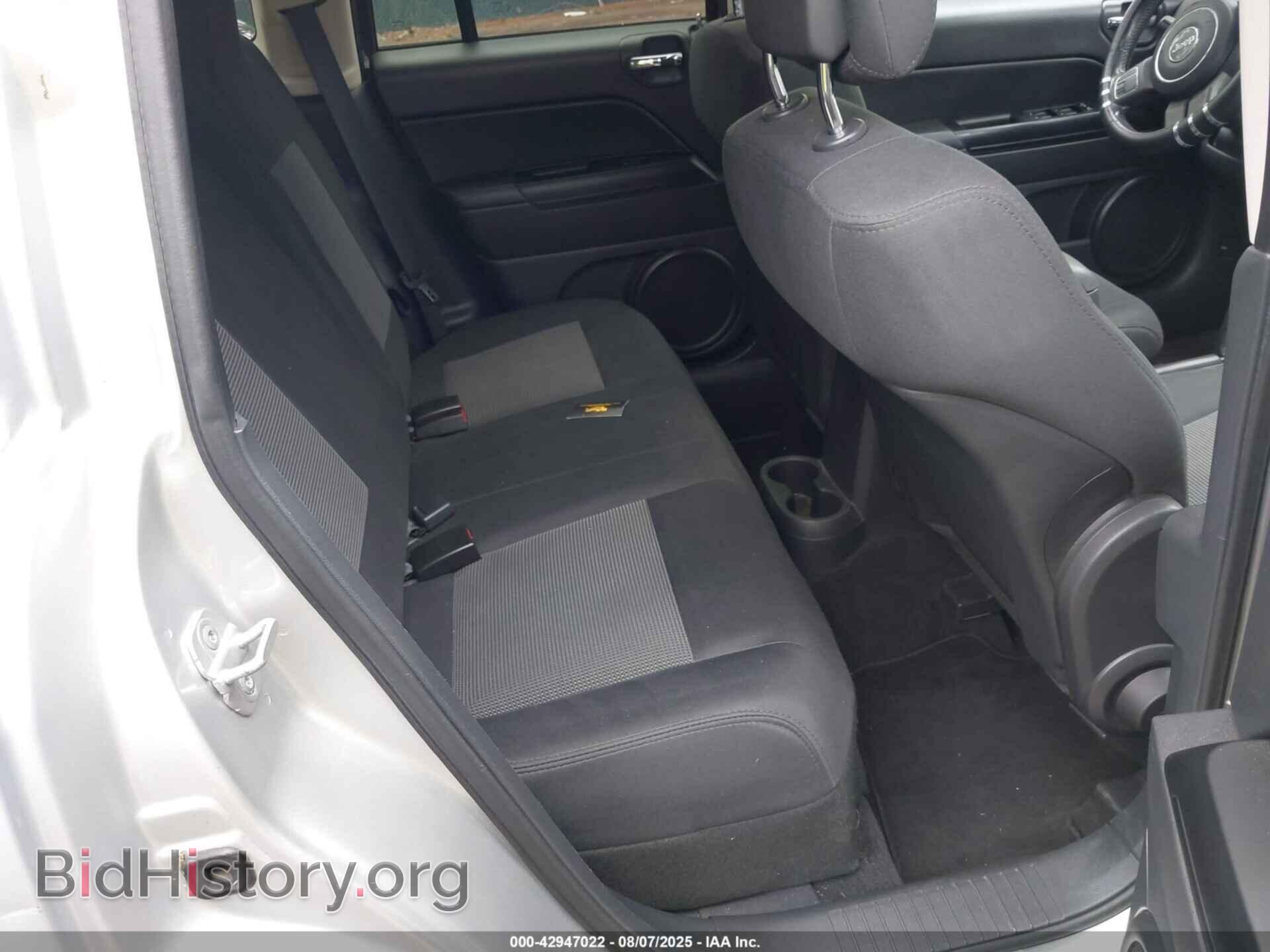 2012 JEEP COMPASS - VIN: 1C4NJDEB4CD514628 - Photo 8