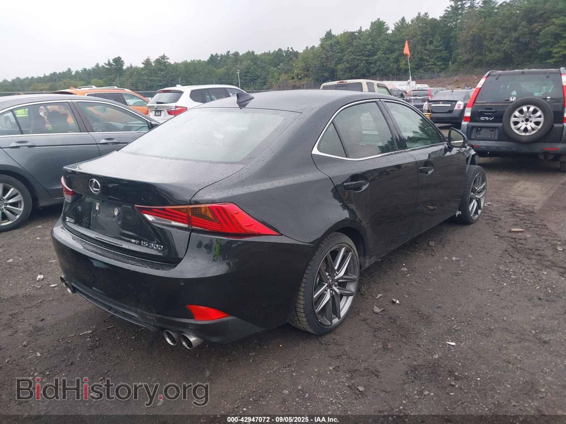 2017 LEXUS IS 300 - VIN: JTHCM1D28H5022358 - Фото 4