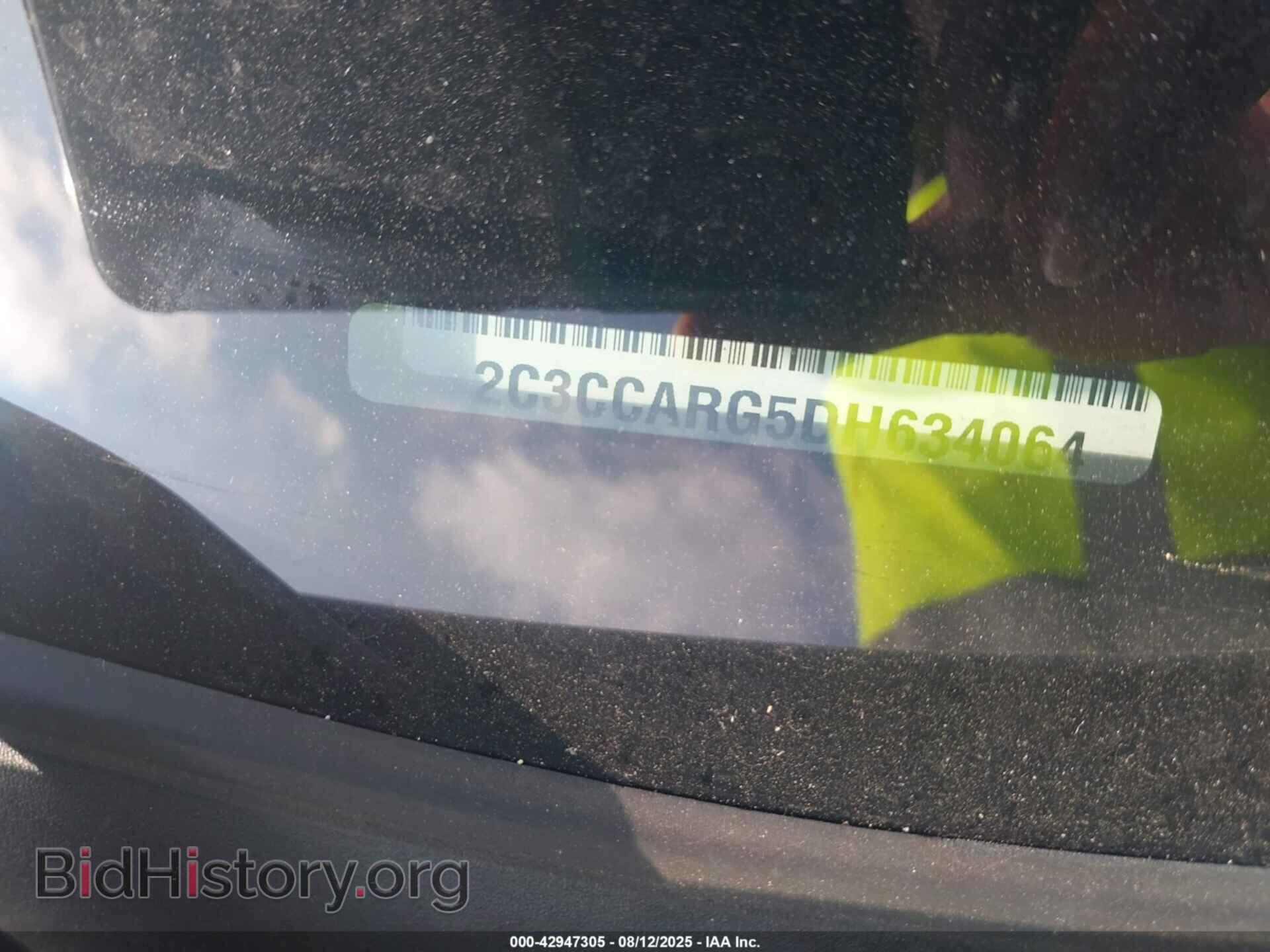 2013 CHRYSLER 300 - VIN: 2C3CCARG5DH634064 - Фото 9