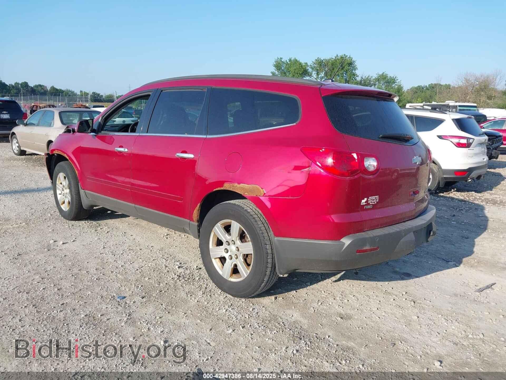 2012 CHEVROLET TRAVERSE - VIN: 1GNKVGED2CJ157694 - Фото 3