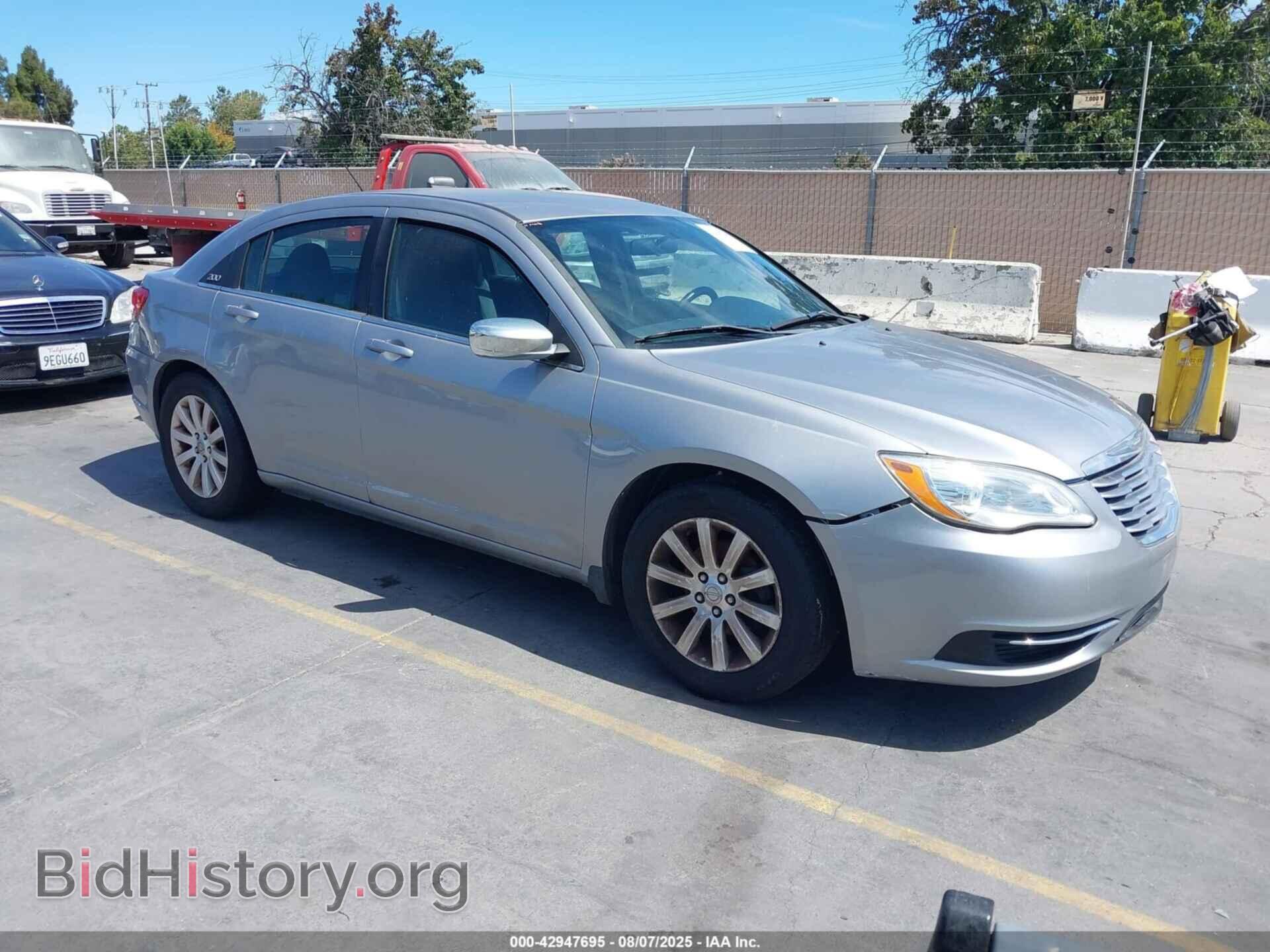 Photo 1C3CCBBB9DN764523 - CHRYSLER 200 2013