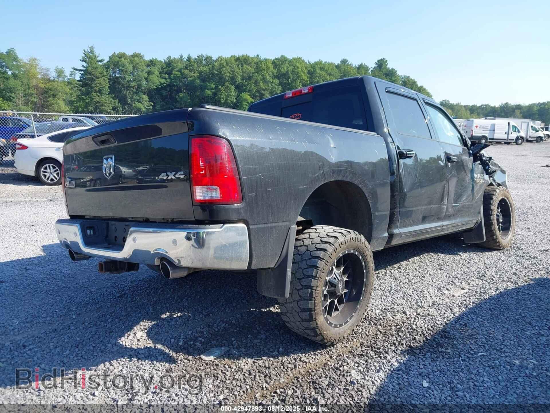 2017 RAM 1500 - VIN: 3C6RR7LT0HG668715 - Фото 4