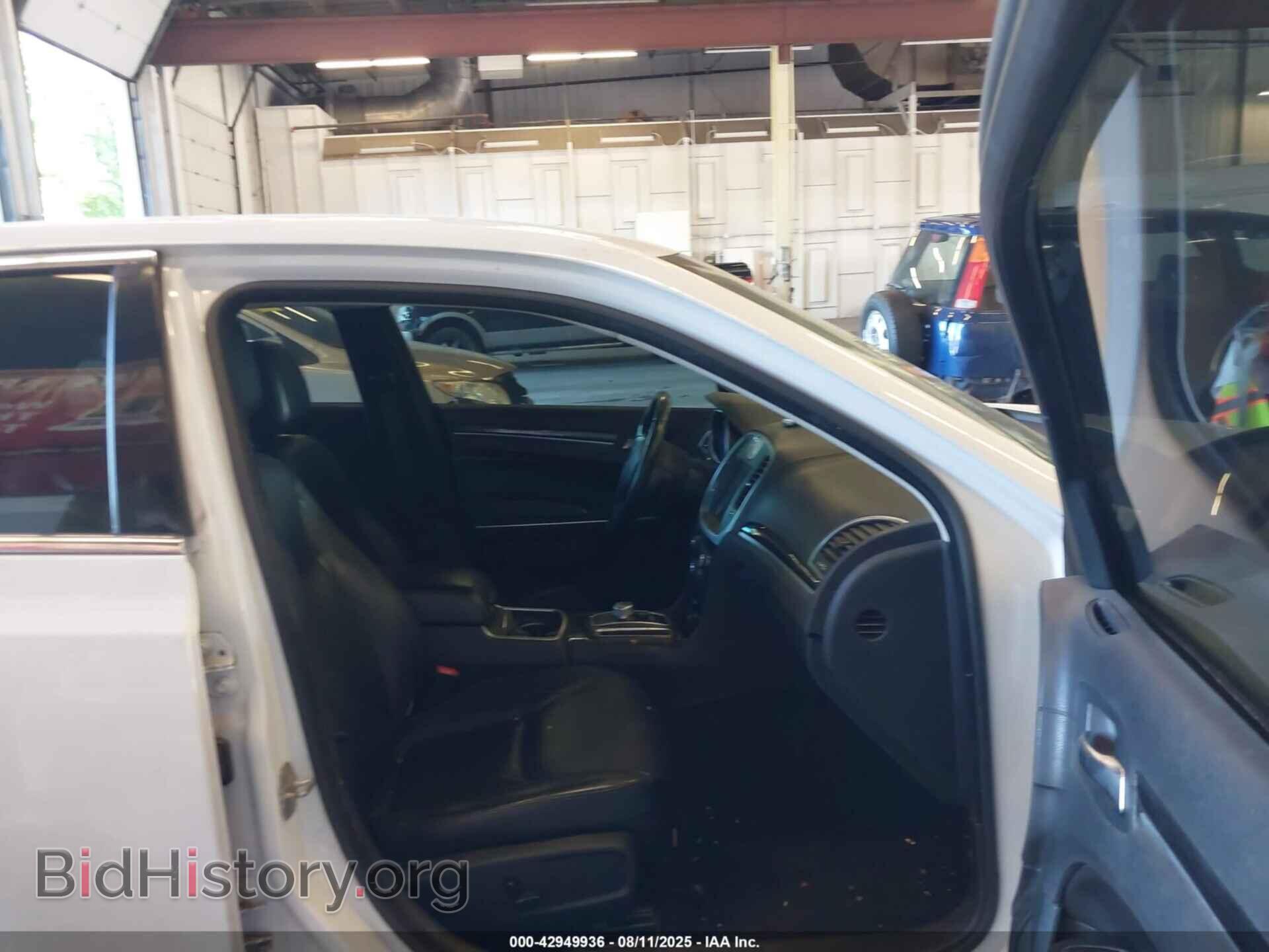 2015 CHRYSLER 300 - VIN: 2C3CCAAG8FH806926 - Фото 5