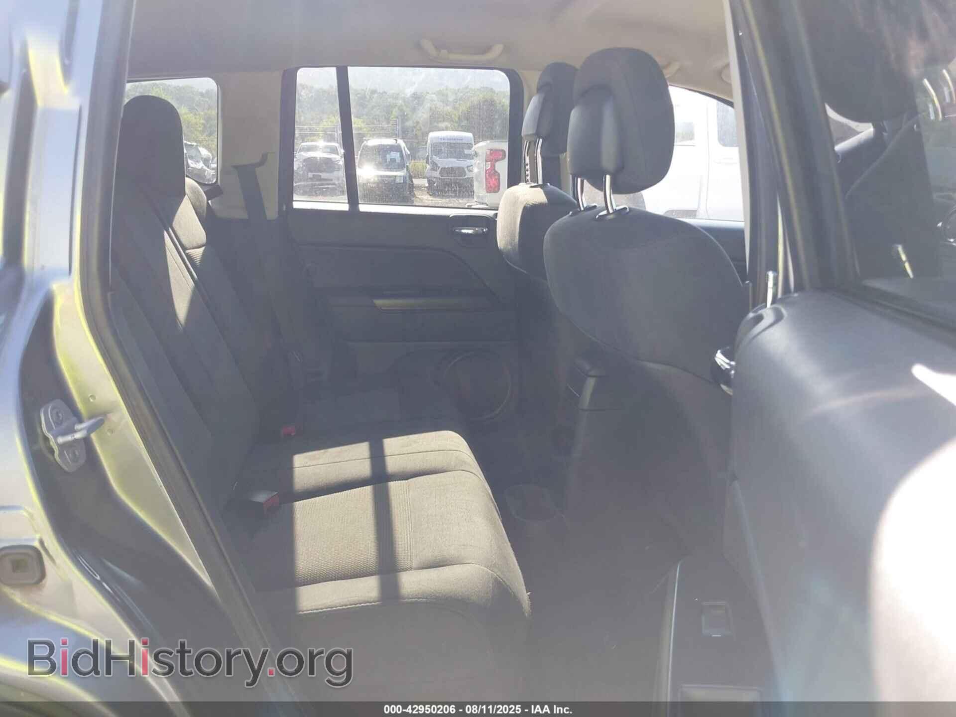 2012 JEEP COMPASS - VIN: 1C4NJDBB5CD662002 - Фото 8