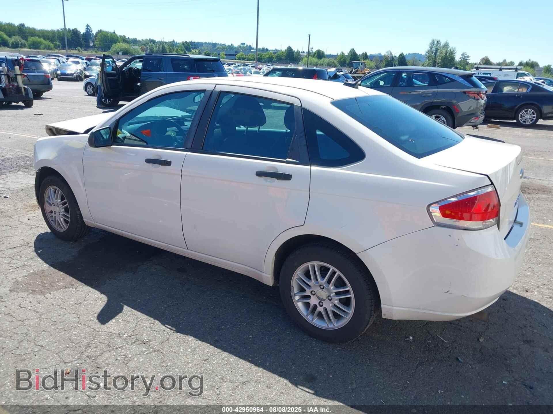 2011 FORD FOCUS - VIN: 1FAHP3FN2BW152371 - Фото 3