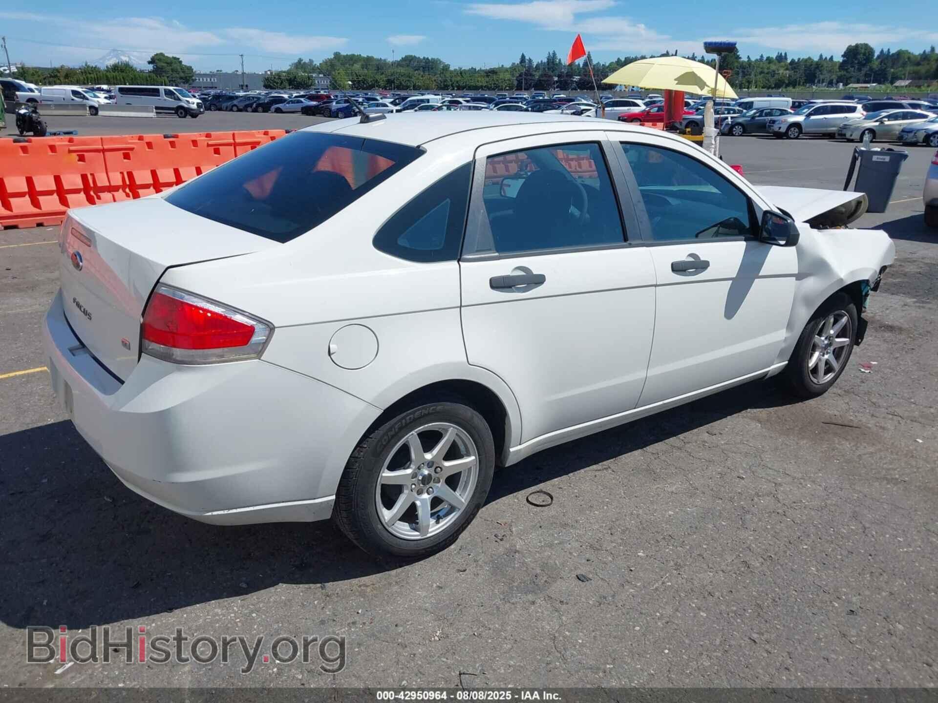 2011 FORD FOCUS - VIN: 1FAHP3FN2BW152371 - Фото 4