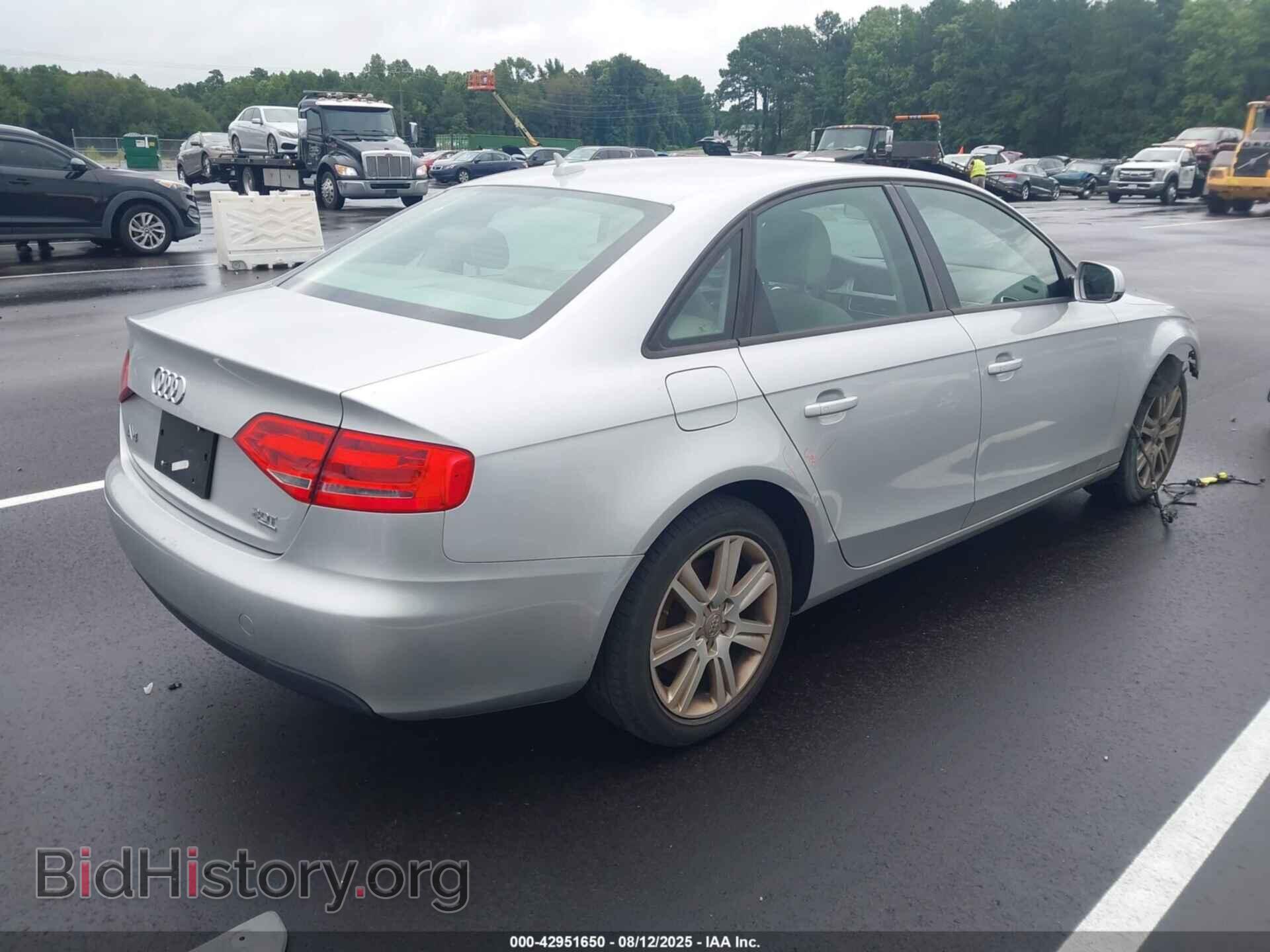 2010 AUDI A4 - VIN: WAUBFAFL6AA051543 - Фото 4