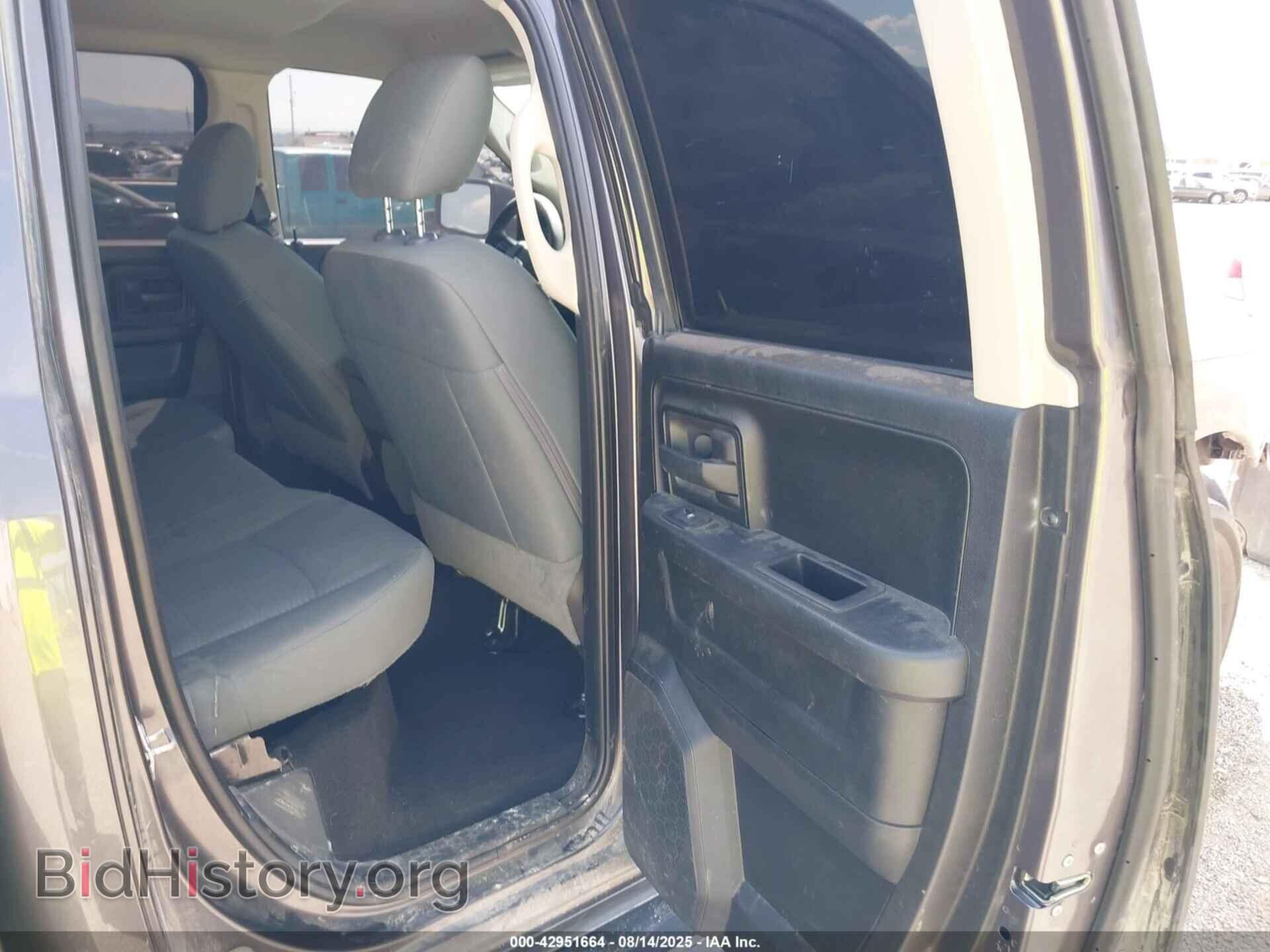 2018 RAM 1500 - VIN: 1C6RR7FT8JS301734 - Фото 8