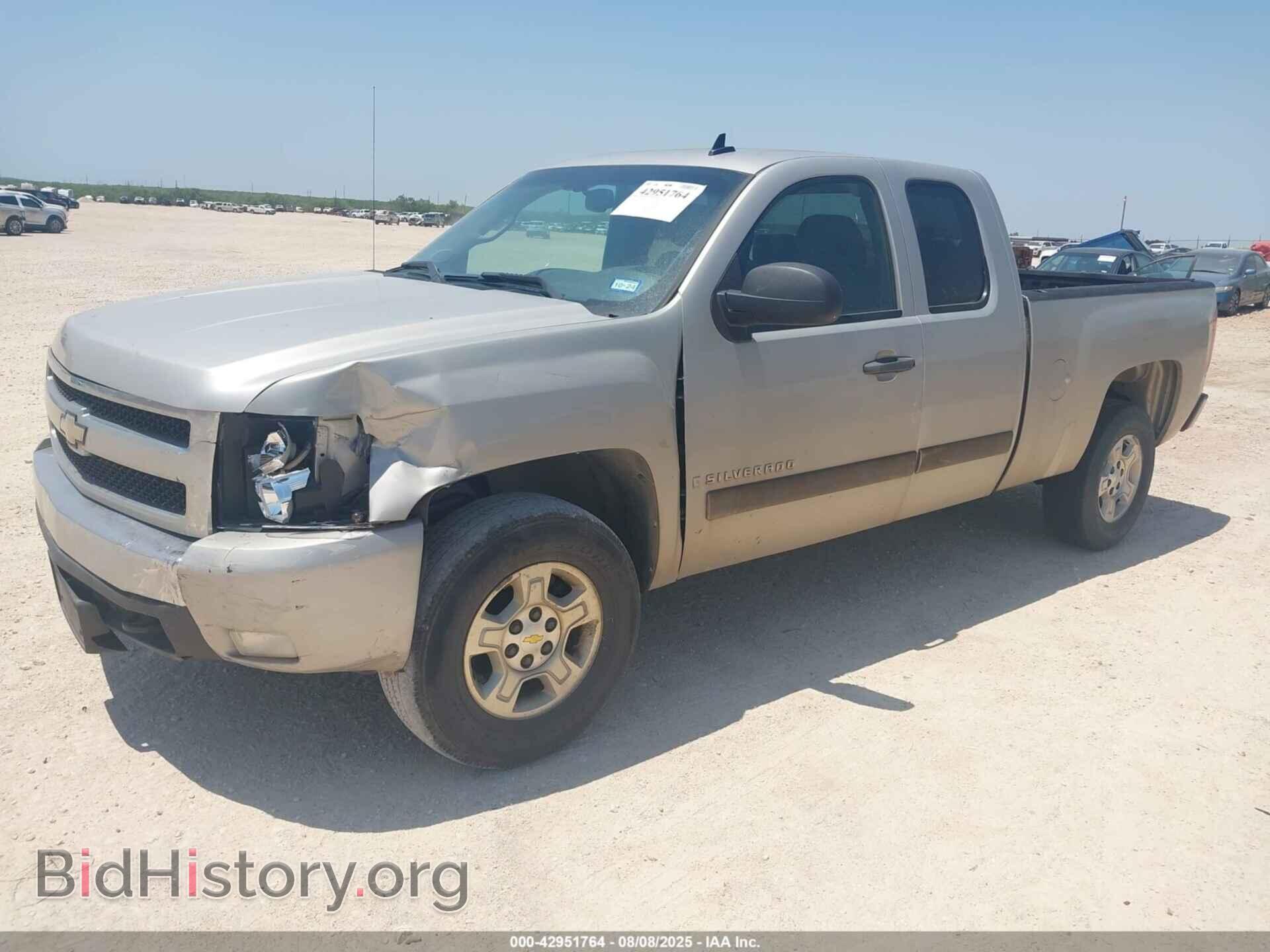 2007 CHEVROLET SILVERADO 1500 - VIN: 2GCEC19C571715239 - Фото 2