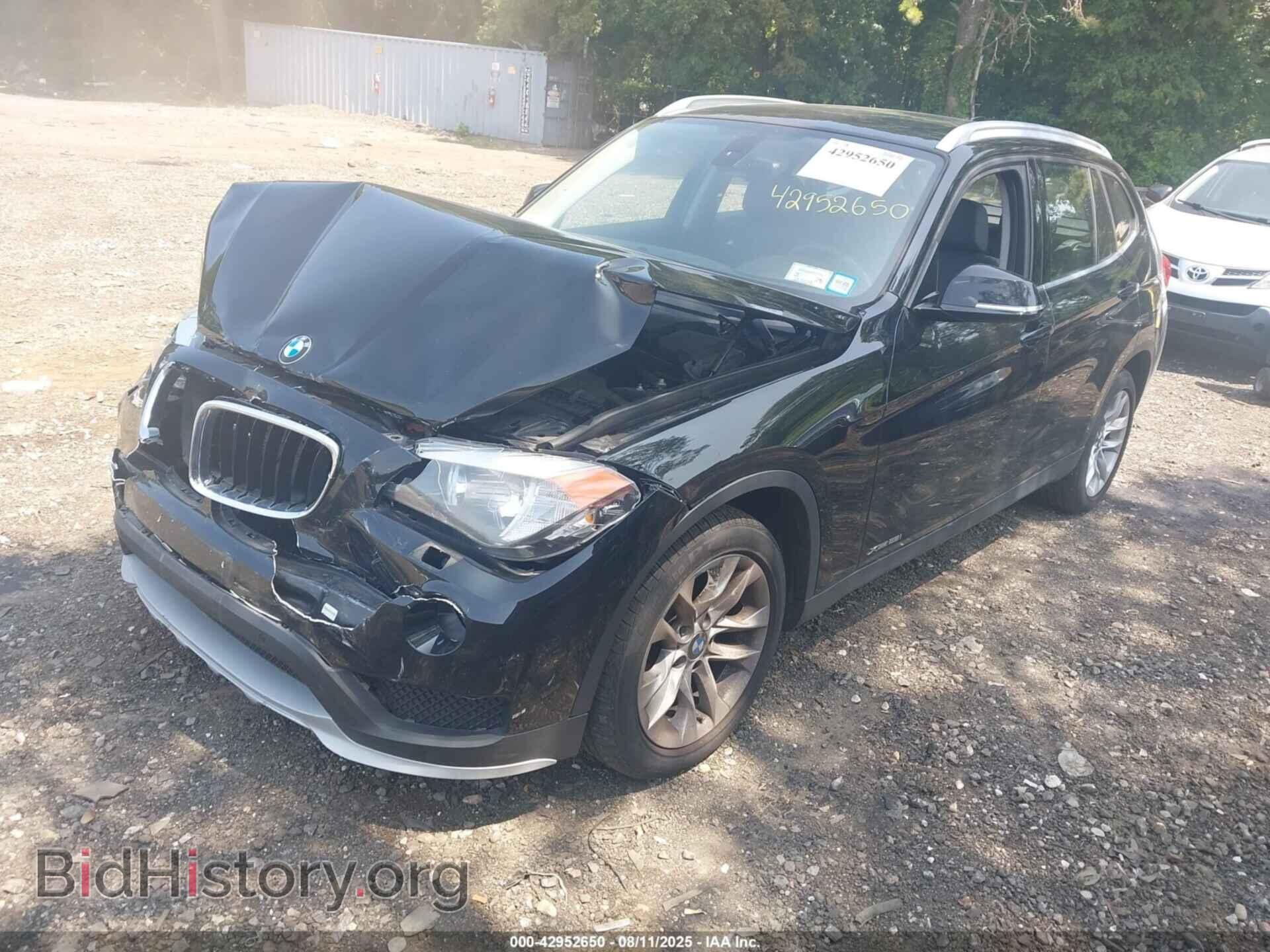 2015 BMW X1 - VIN: WBAVL1C55FVY29939 - Фото 2