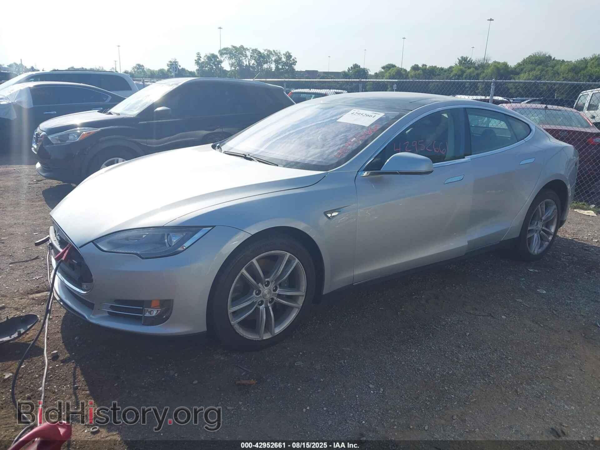 2013 TESLA MODEL S - VIN: 5YJSA1CN4DFP17253 - Фото 2