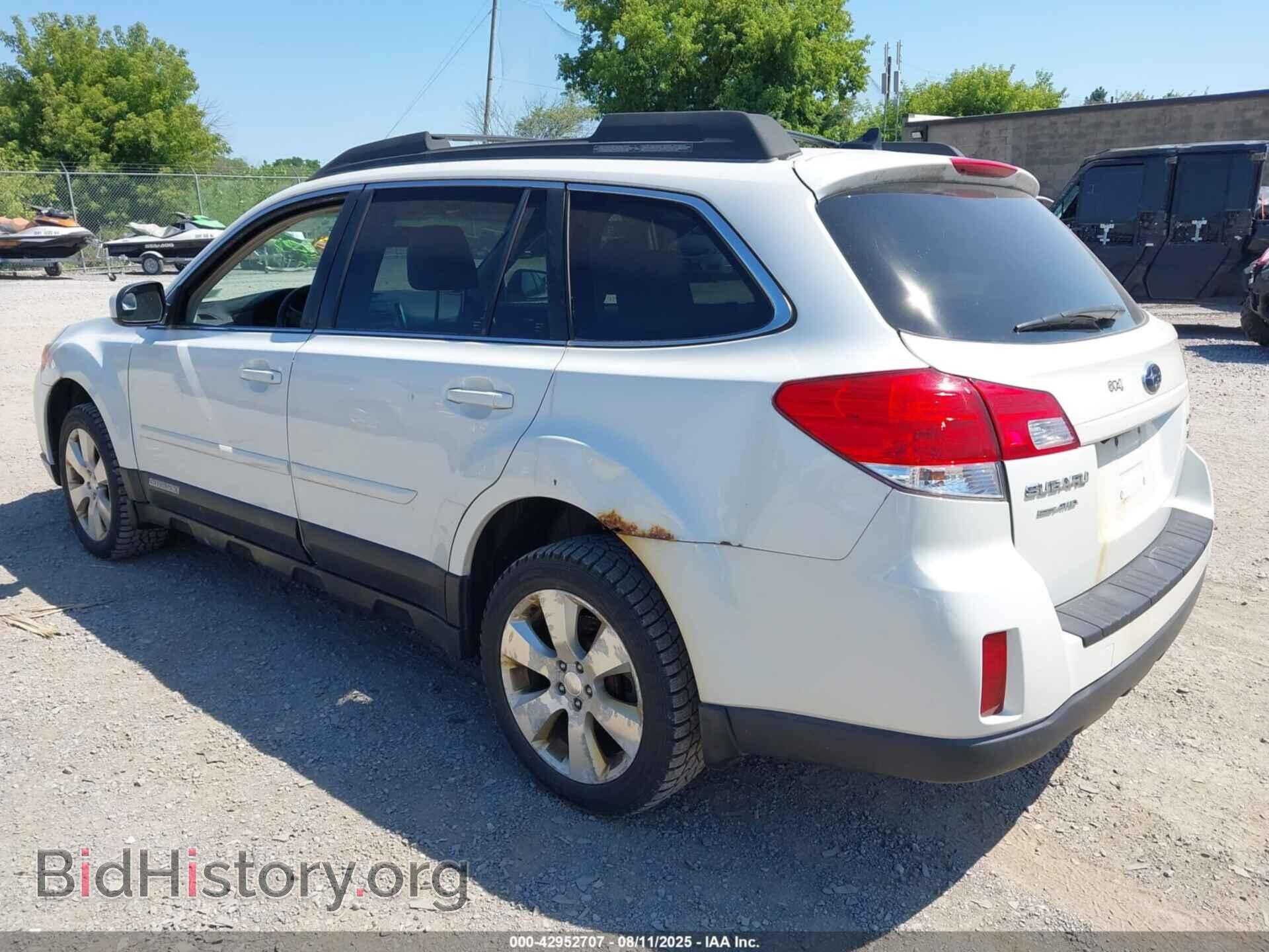 2011 SUBARU OUTBACK - VIN: 4S4BRDKC1B2392471 - Фото 3