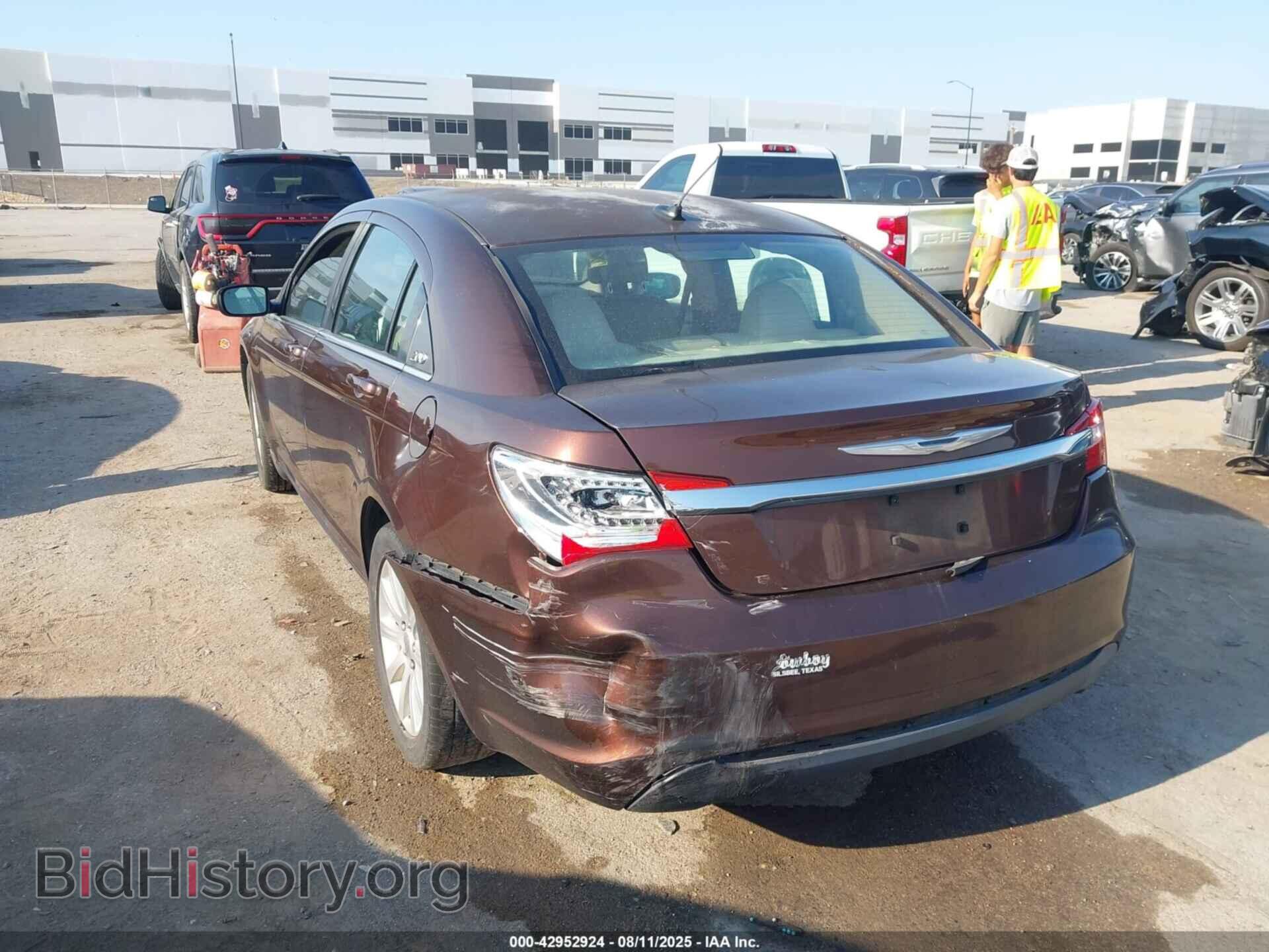 2012 CHRYSLER 200 - VIN: 1C3CCBBB8CN302033 - Фото 3