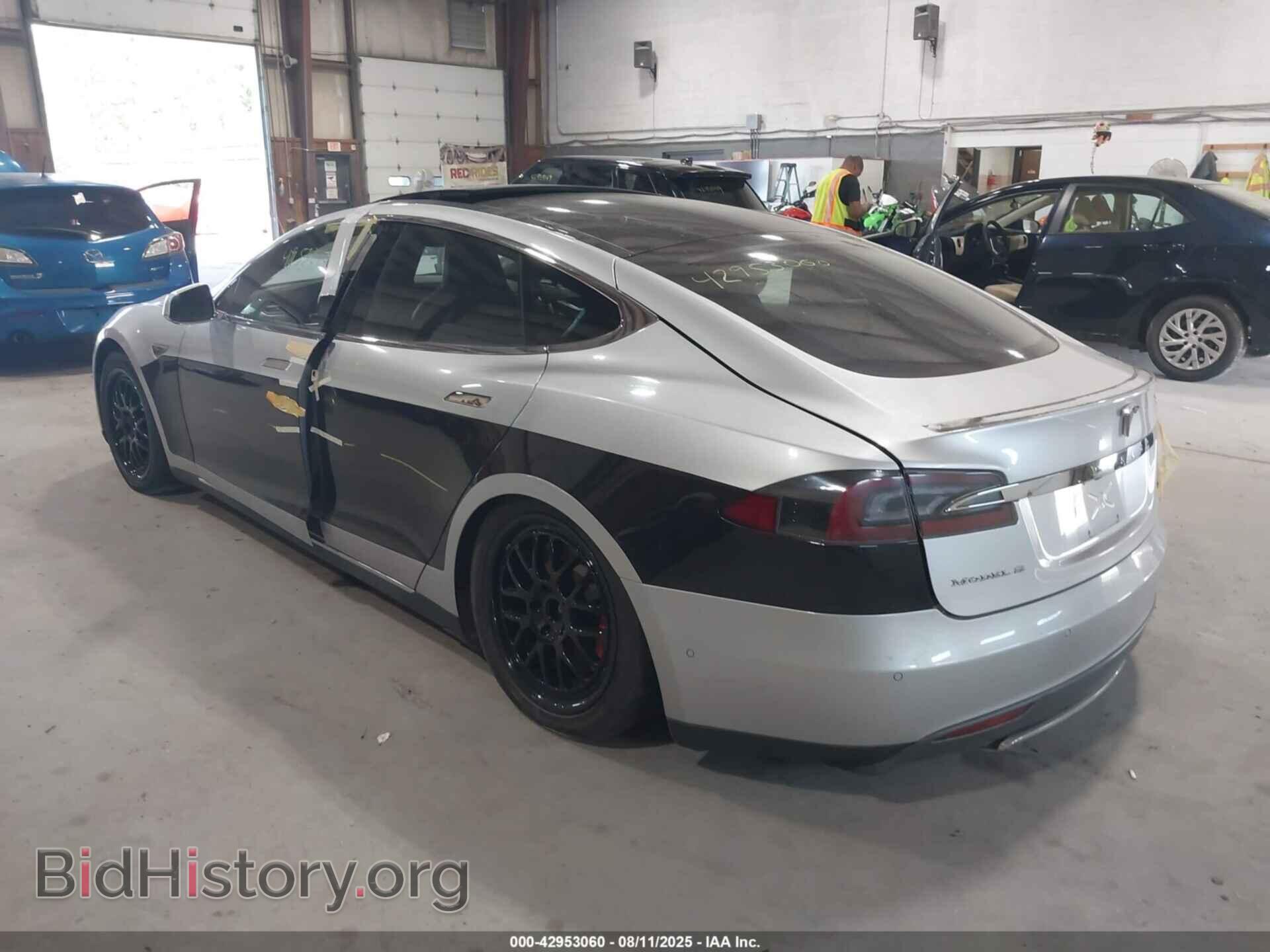 2014 TESLA MODEL S - VIN: 5YJSA1H24EFP63990 - Photo 3