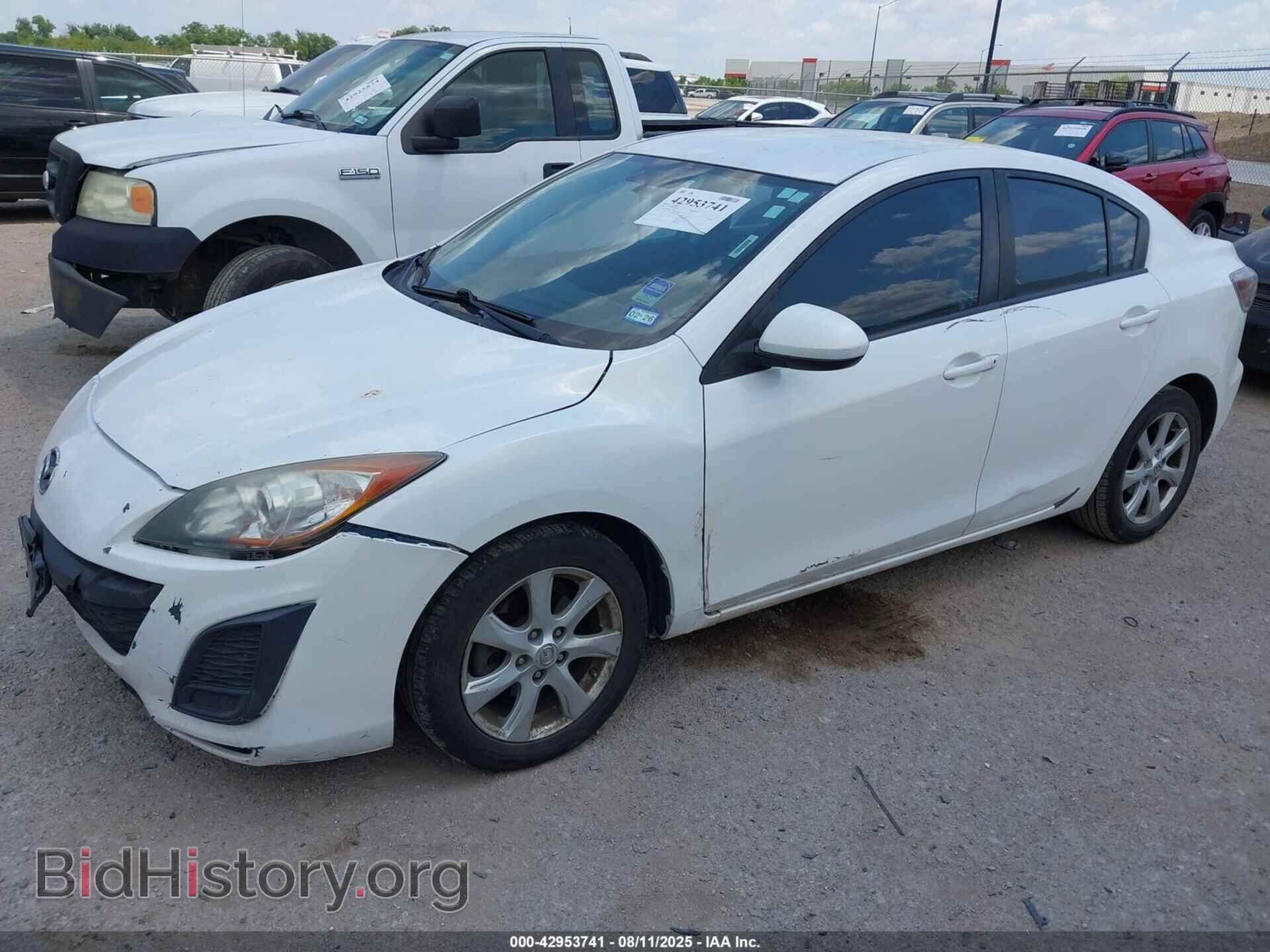 2011 MAZDA MAZDA3 - VIN: JM1BL1VF4B1429383 - Фото 2