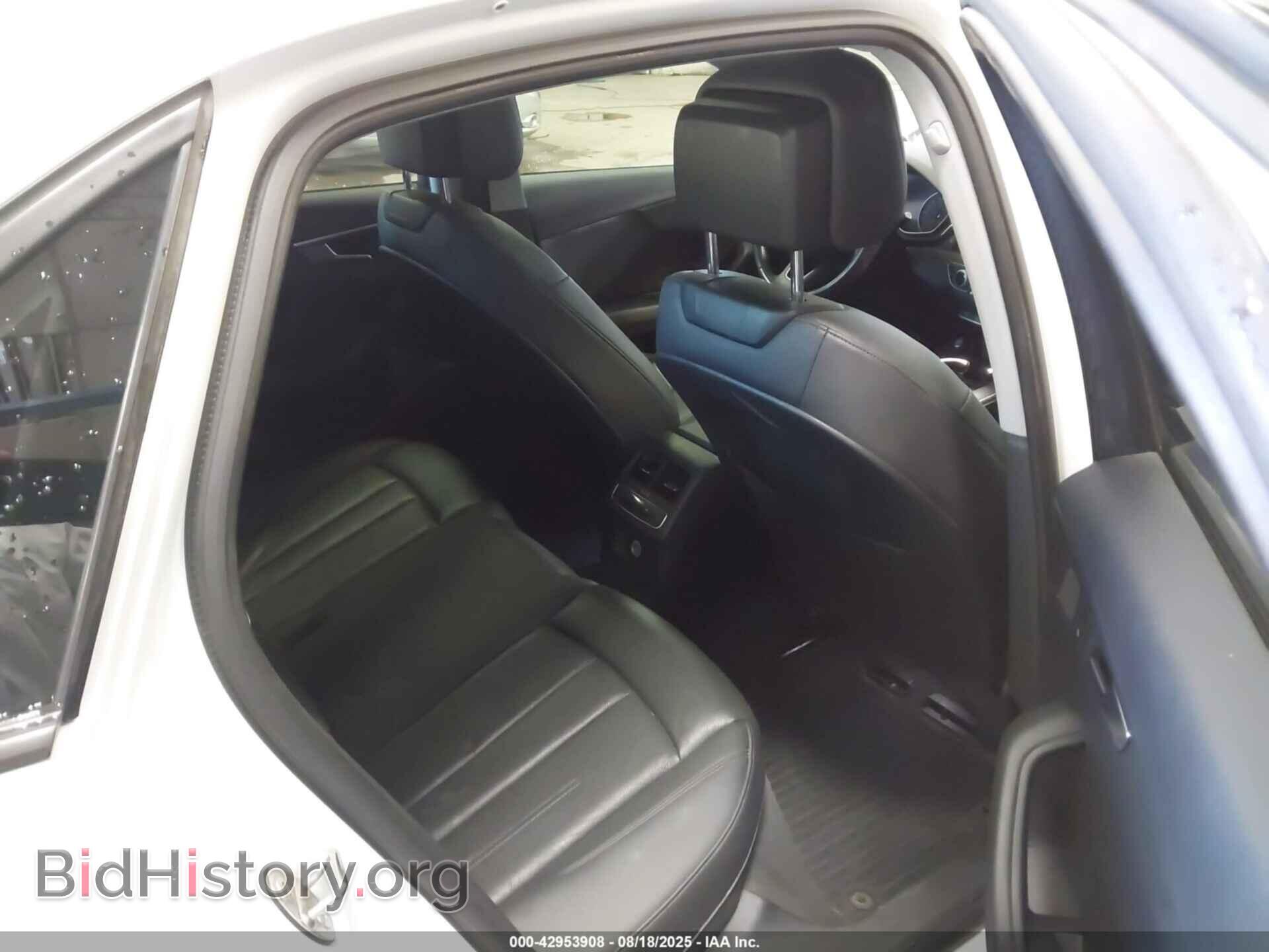2017 AUDI A4 - VIN: WAUANAF44HN069968 - Фото 8
