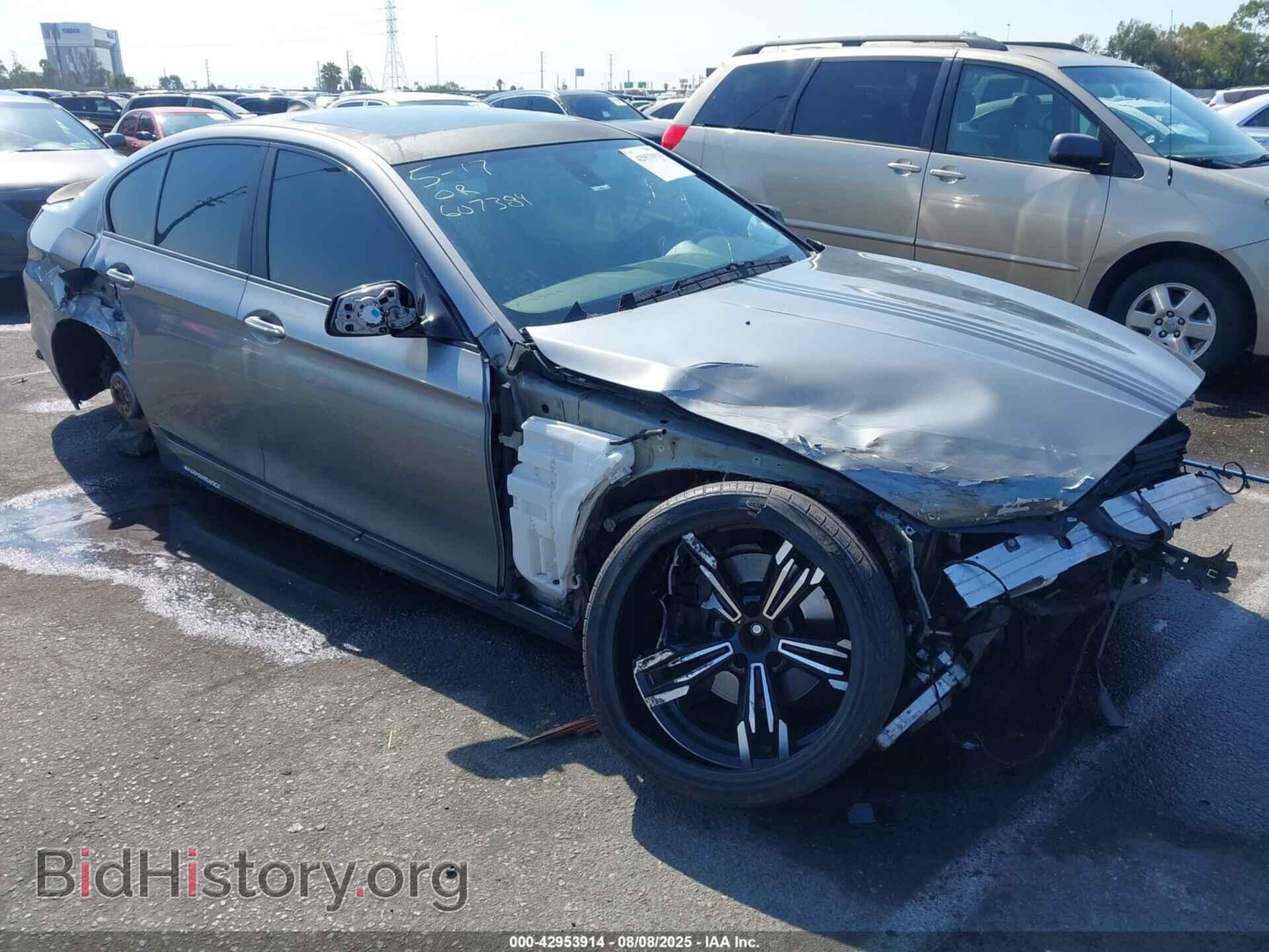 Photo WBAFR7C50BC607384 - BMW 535I 2011