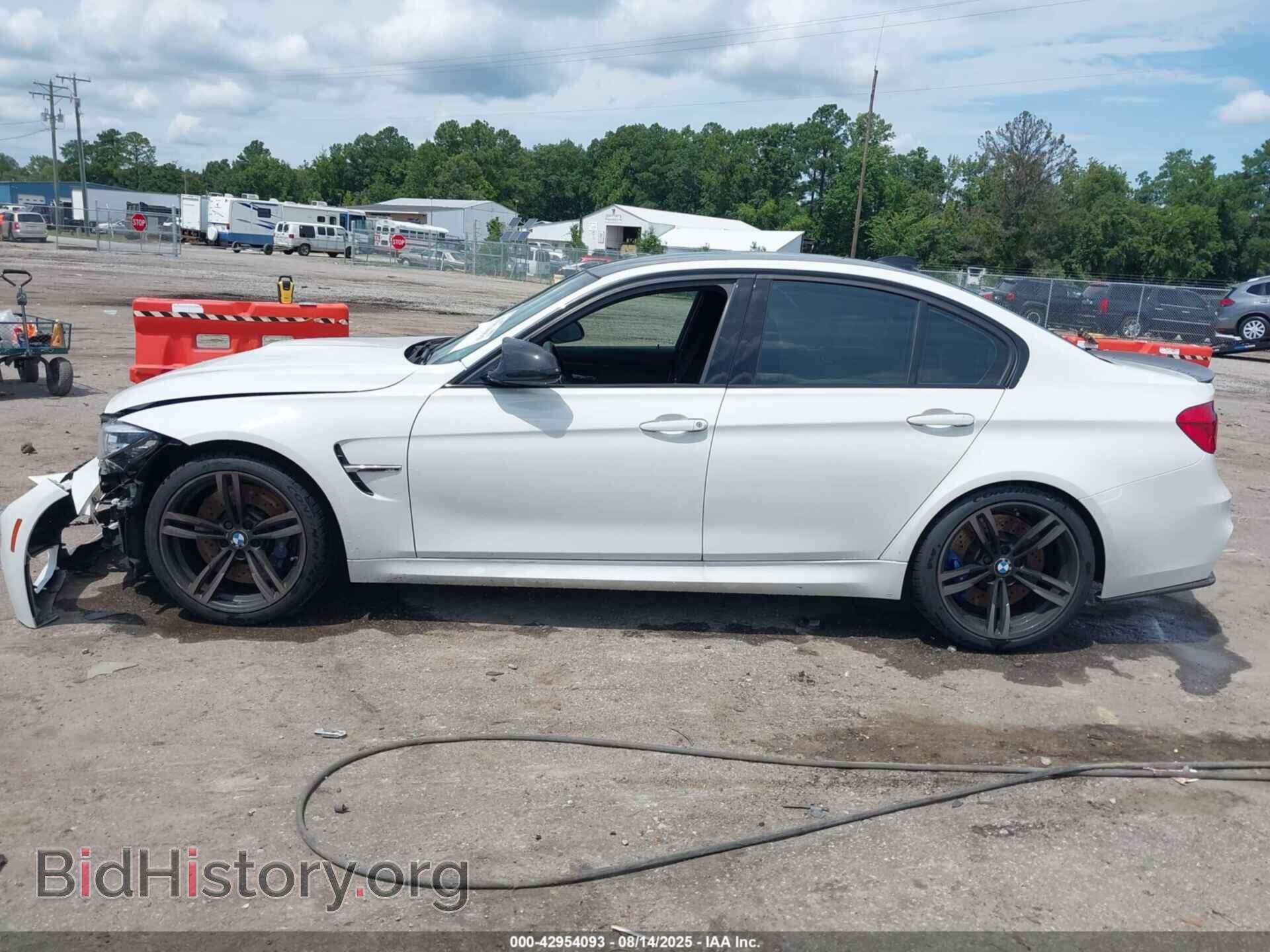2018 BMW M3 - VIN: WBS8M9C53J5L00132 - Photo 14