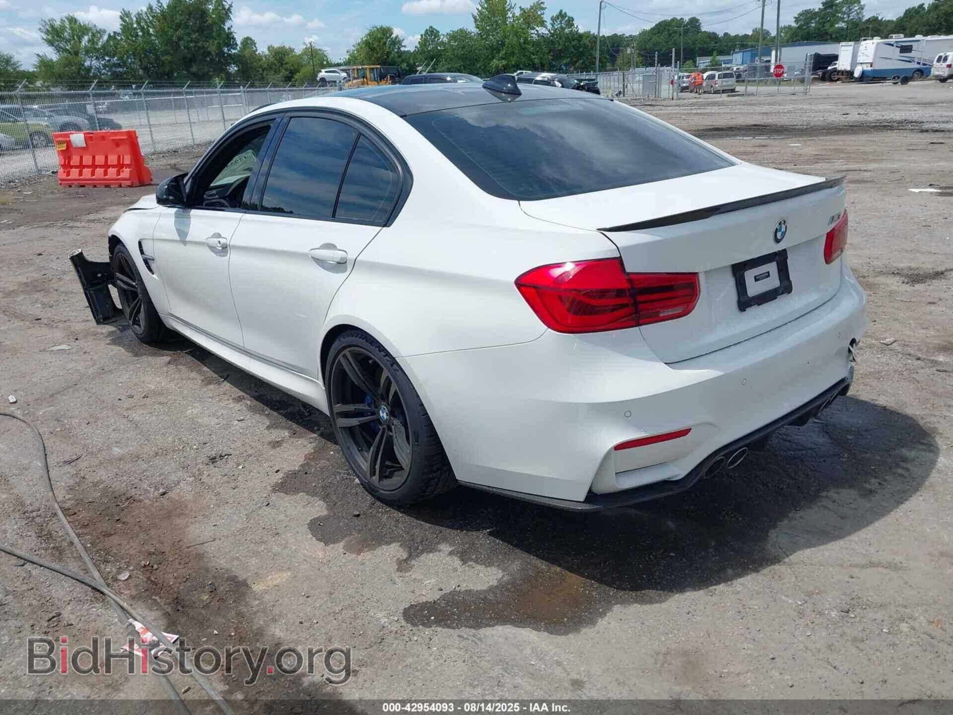 2018 BMW M3 - VIN: WBS8M9C53J5L00132 - Photo 3