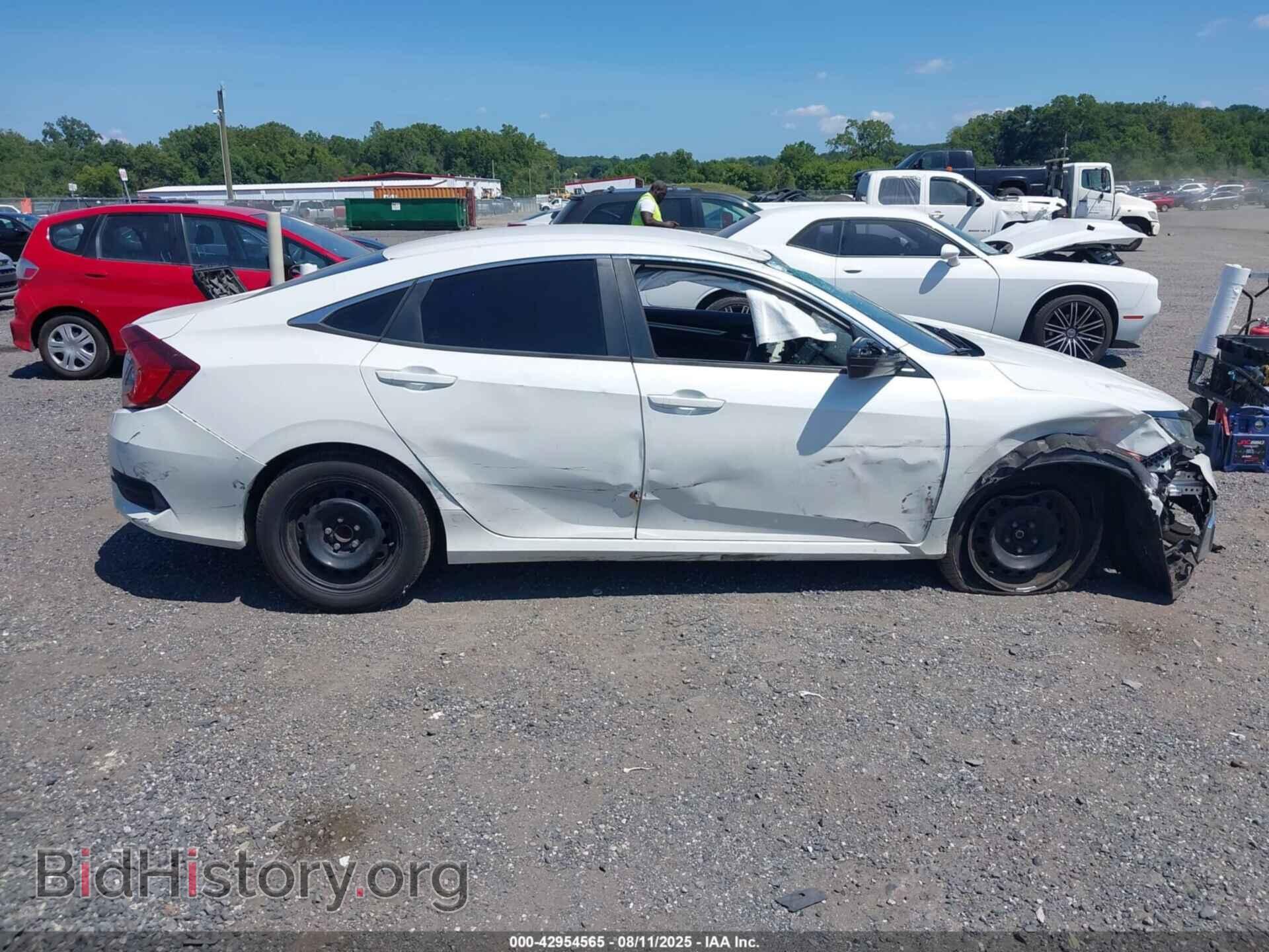 2019 HONDA CIVIC - VIN: 2HGFC2F60KH557743 - Фото 13