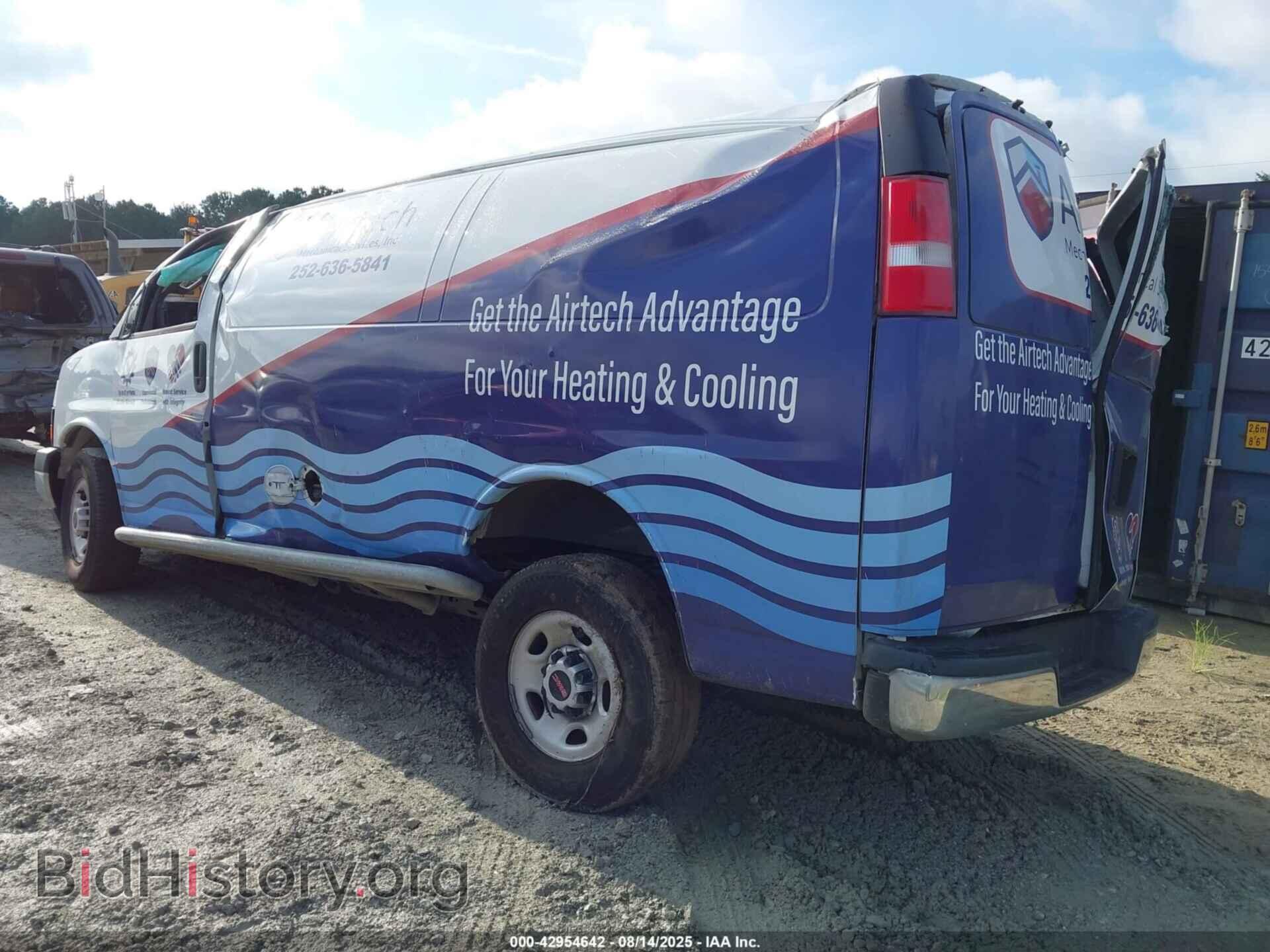 2017 GMC SAVANA 2500 - VIN: 1GTW7AFFXH1914642 - Photo 3