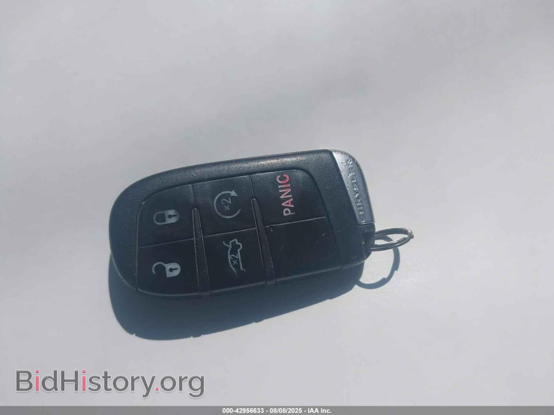 2012 CHRYSLER 300 - VIN: 2C3CCACG1CH250905 - Фото 11