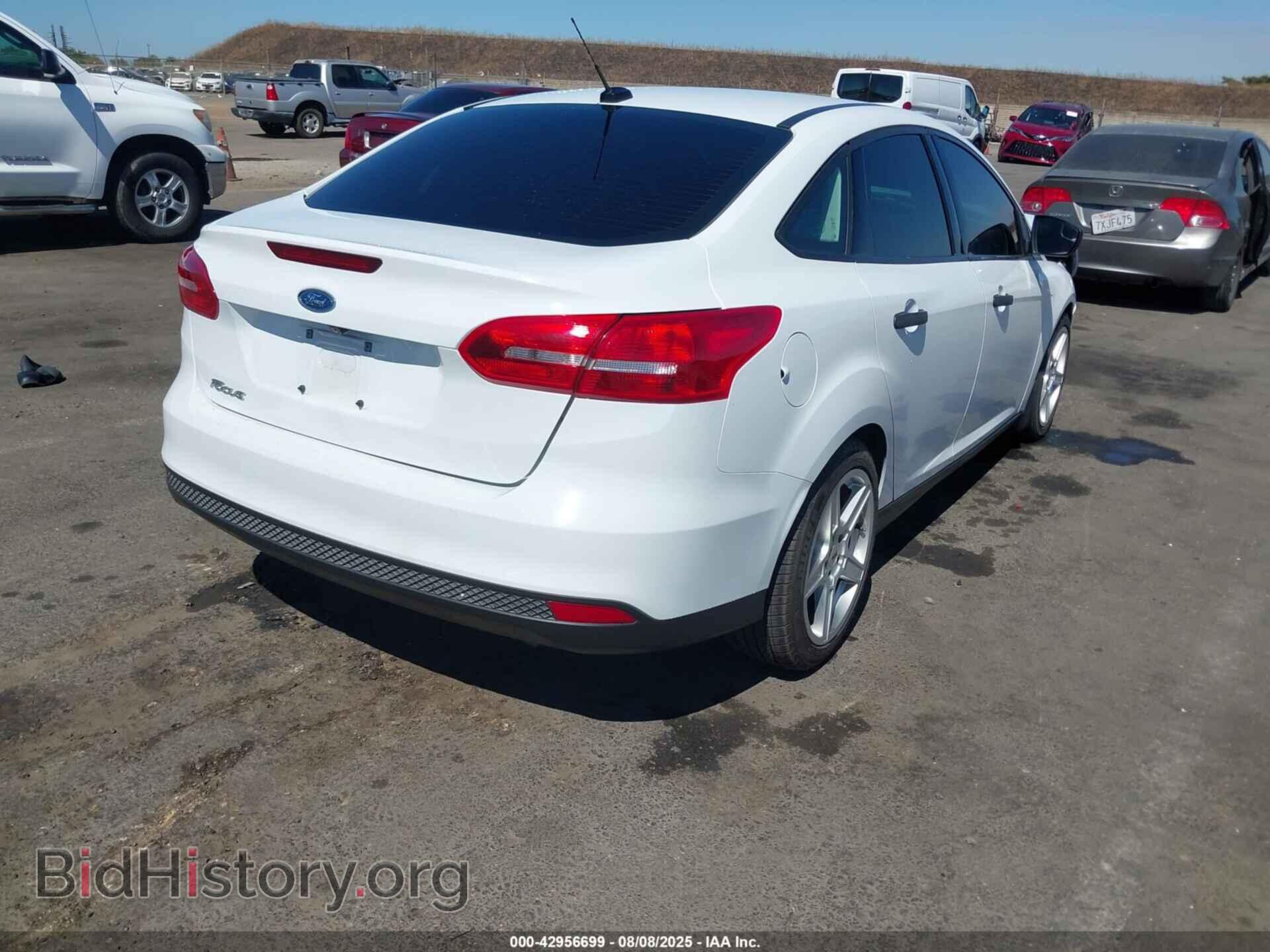 2016 FORD FOCUS - VIN: 1FADP3E28GL369857 - Фото 4