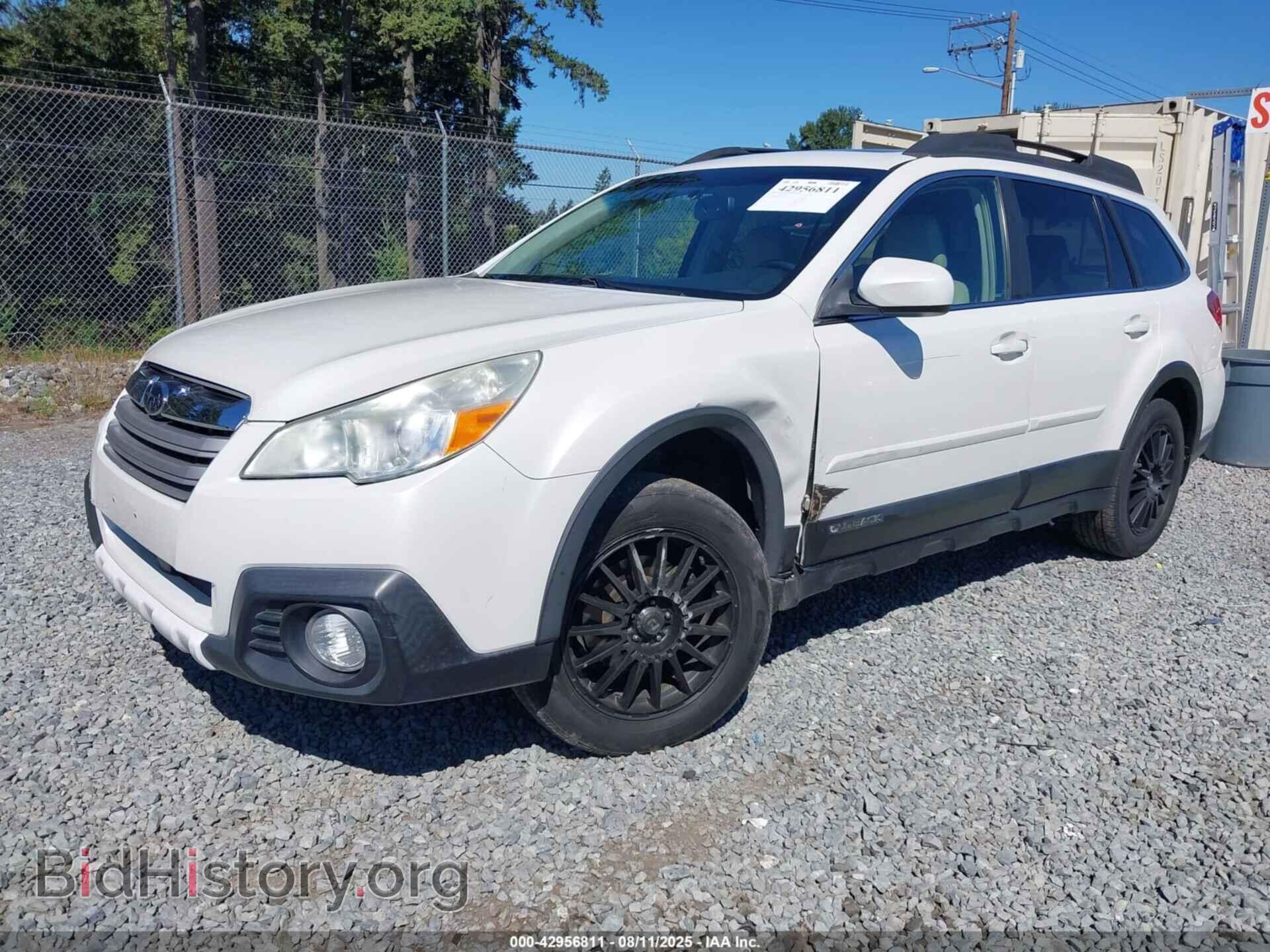 2014 SUBARU OUTBACK - VIN: 4S4BRBLC2E3317702 - Фото 2