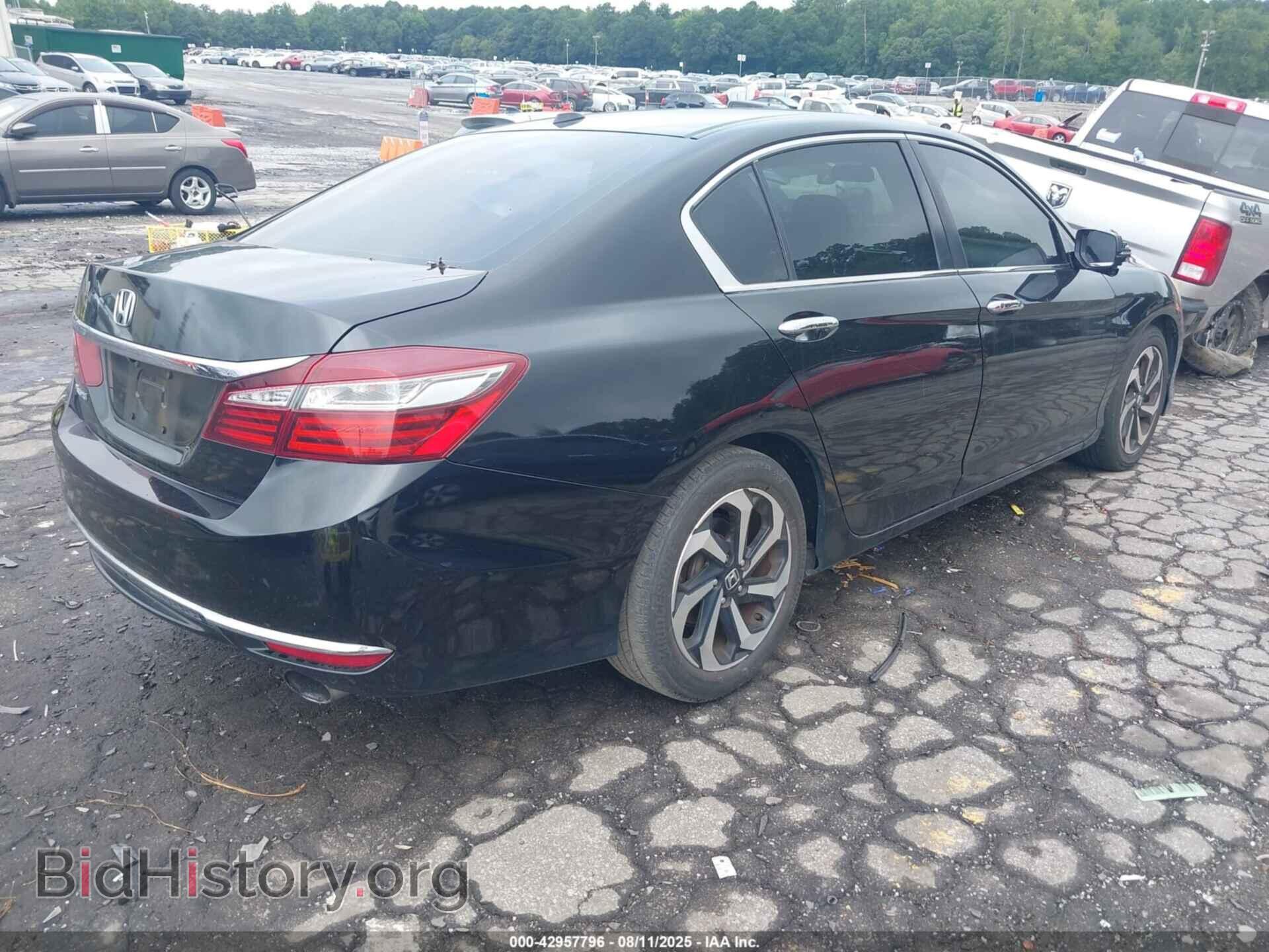 2017 HONDA ACCORD - VIN: 1HGCR2F03HA005688 - Фото 4