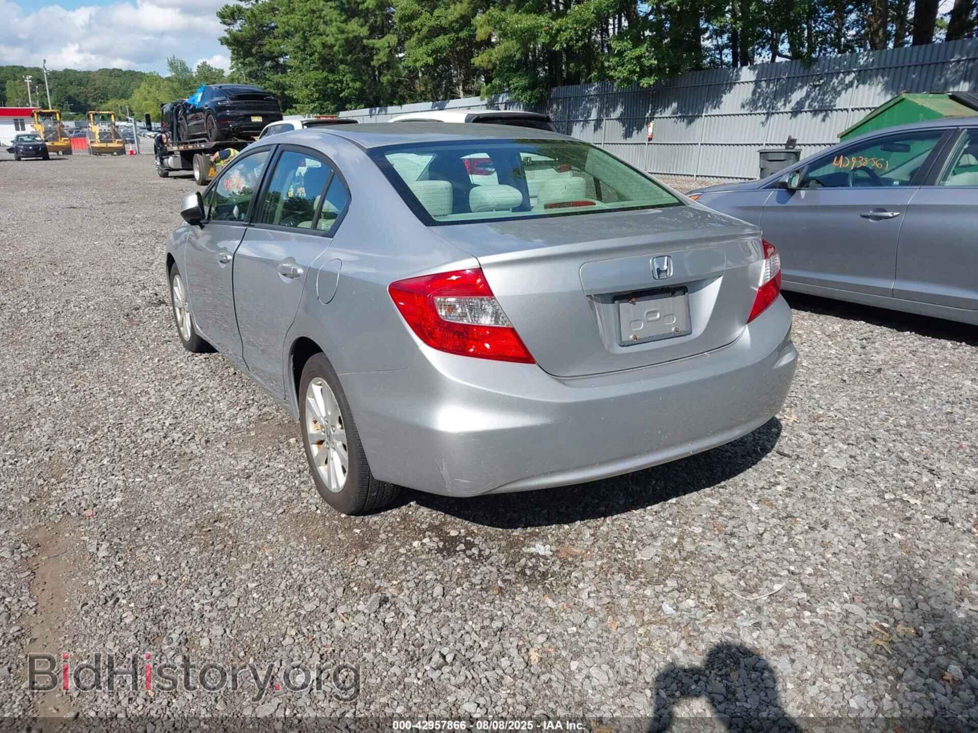 2012 HONDA CIVIC - VIN: 19XFB2F88CE302502 - Фото 3