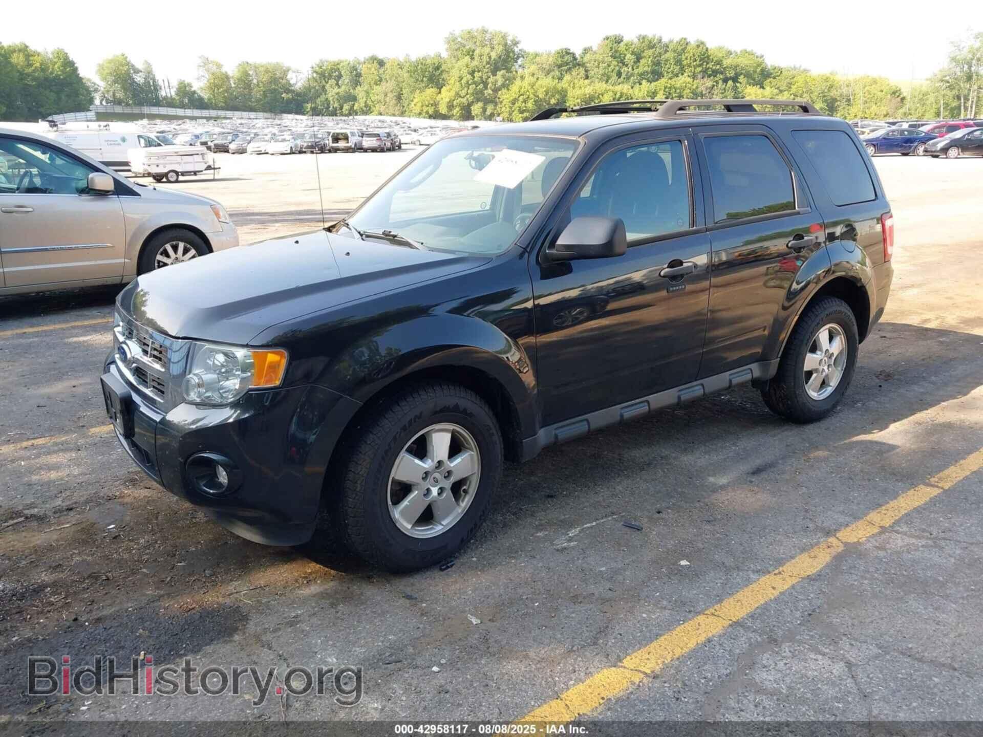 2011 FORD ESCAPE - VIN: 1FMCU9DG3BKB08242 - Фото 2