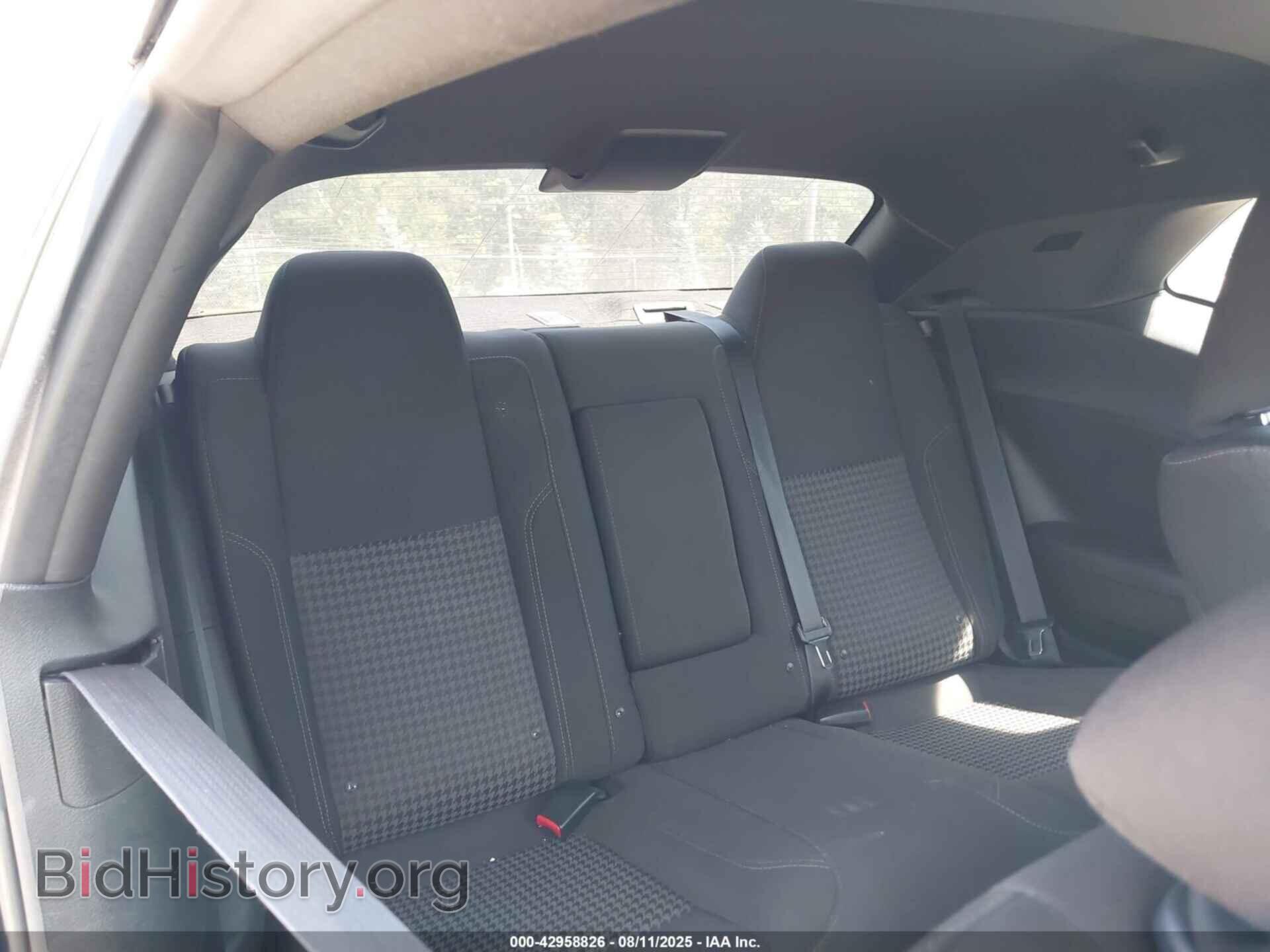 2015 DODGE CHALLENGER - VIN: 2C3CDZAT9FH737320 - Photo 8