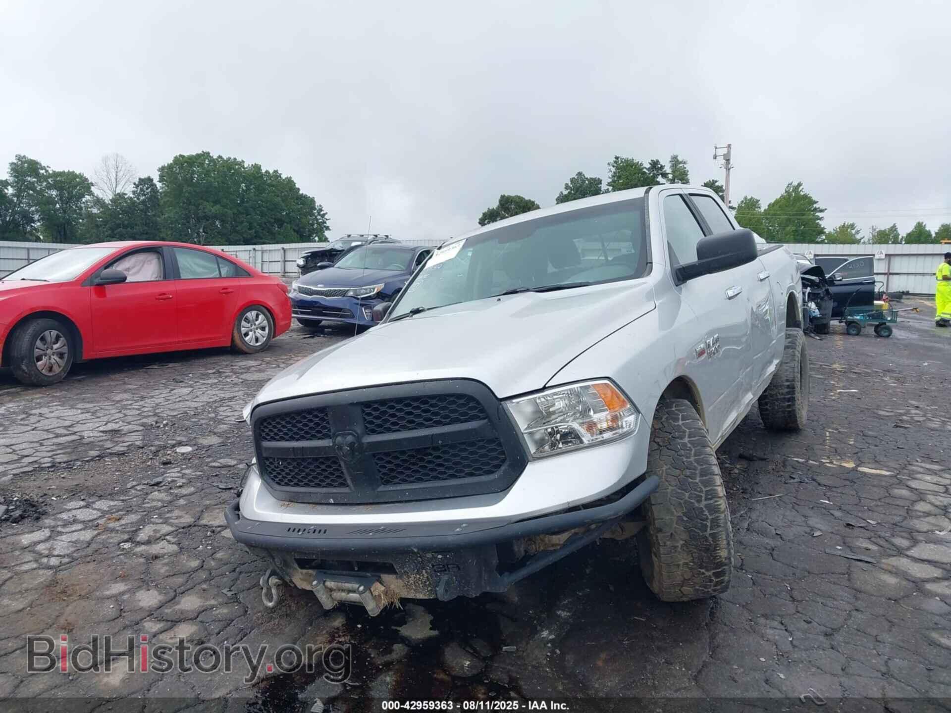 2017 RAM 1500 - VIN: 1C6RR7LT4HS680049 - Фото 2