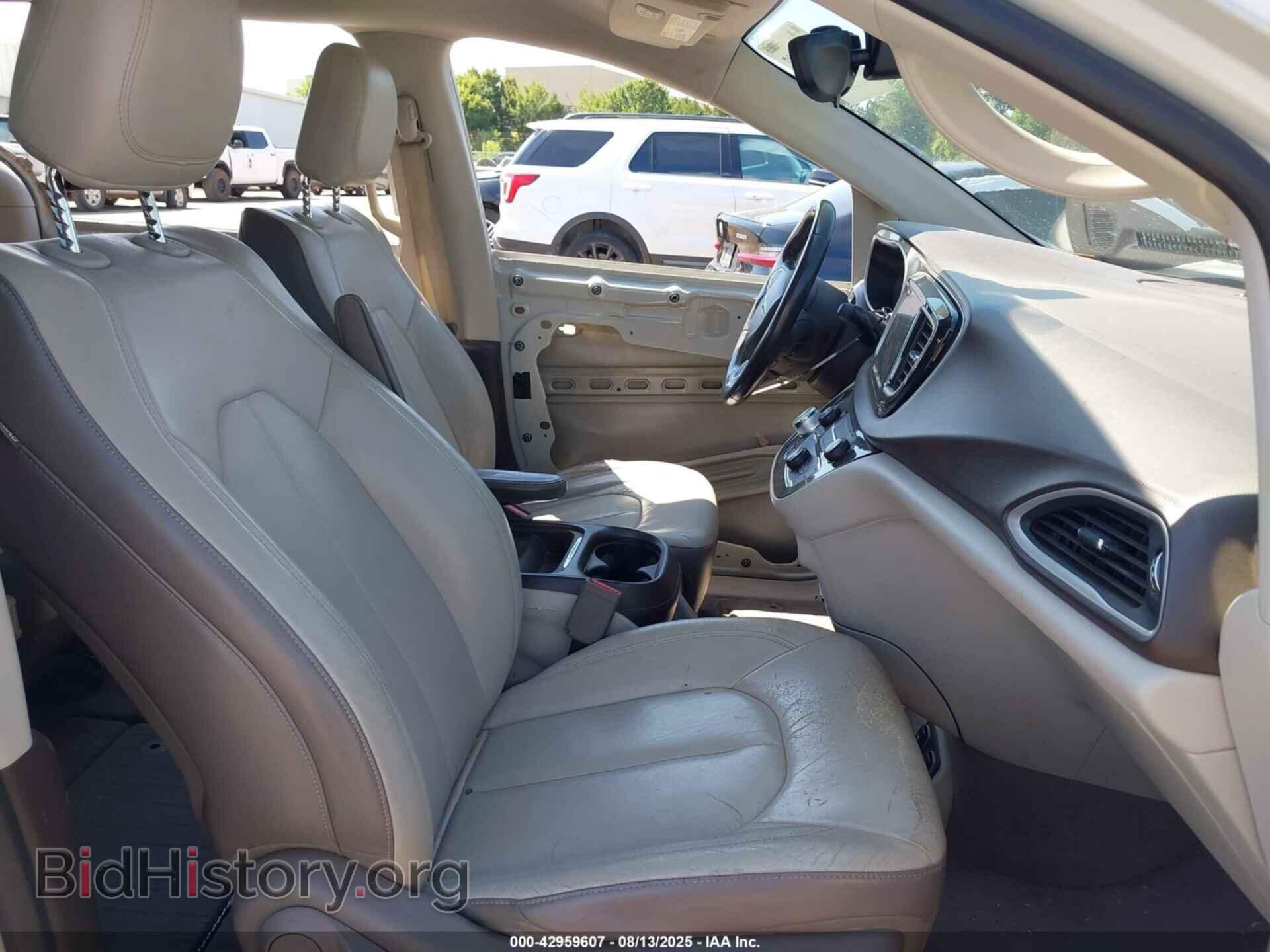 2017 CHRYSLER PACIFICA - VIN: 2C4RC1BG6HR552974 - Фото 5