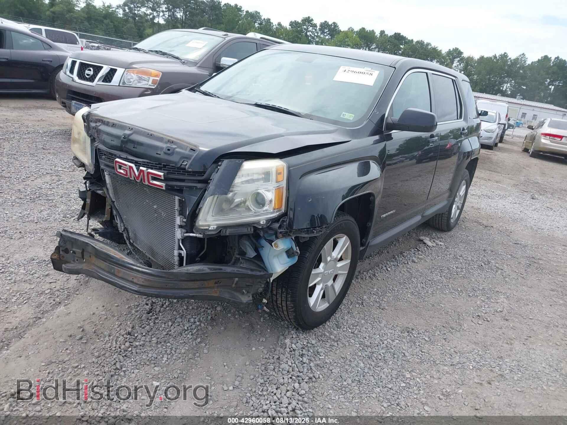 2011 GMC TERRAIN - VIN: 2CTALMECXB6428601 - Photo 2