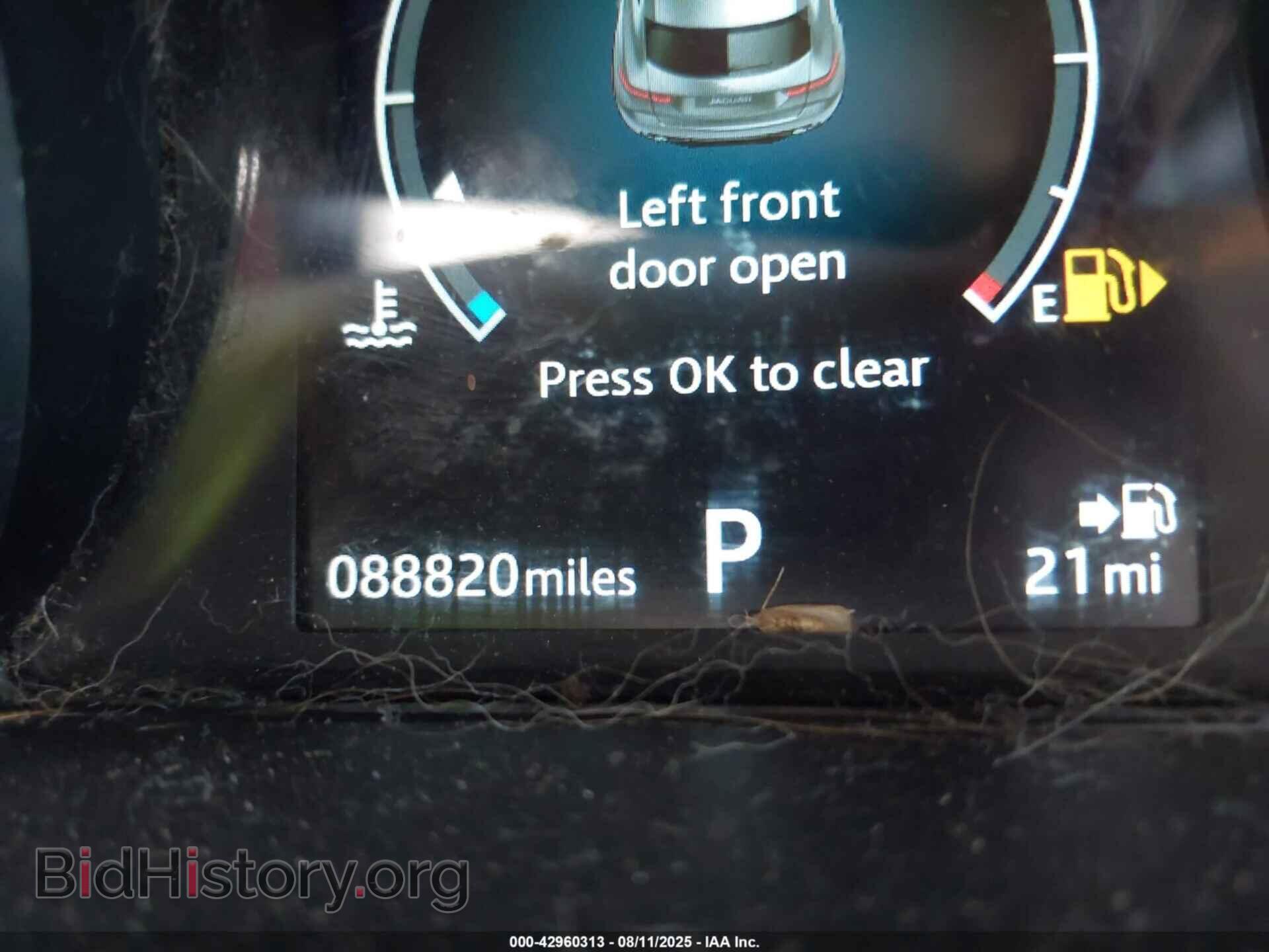 2018 JAGUAR E-PACE - VIN: SADFJ2FX9J1Z31006 - Фото 15