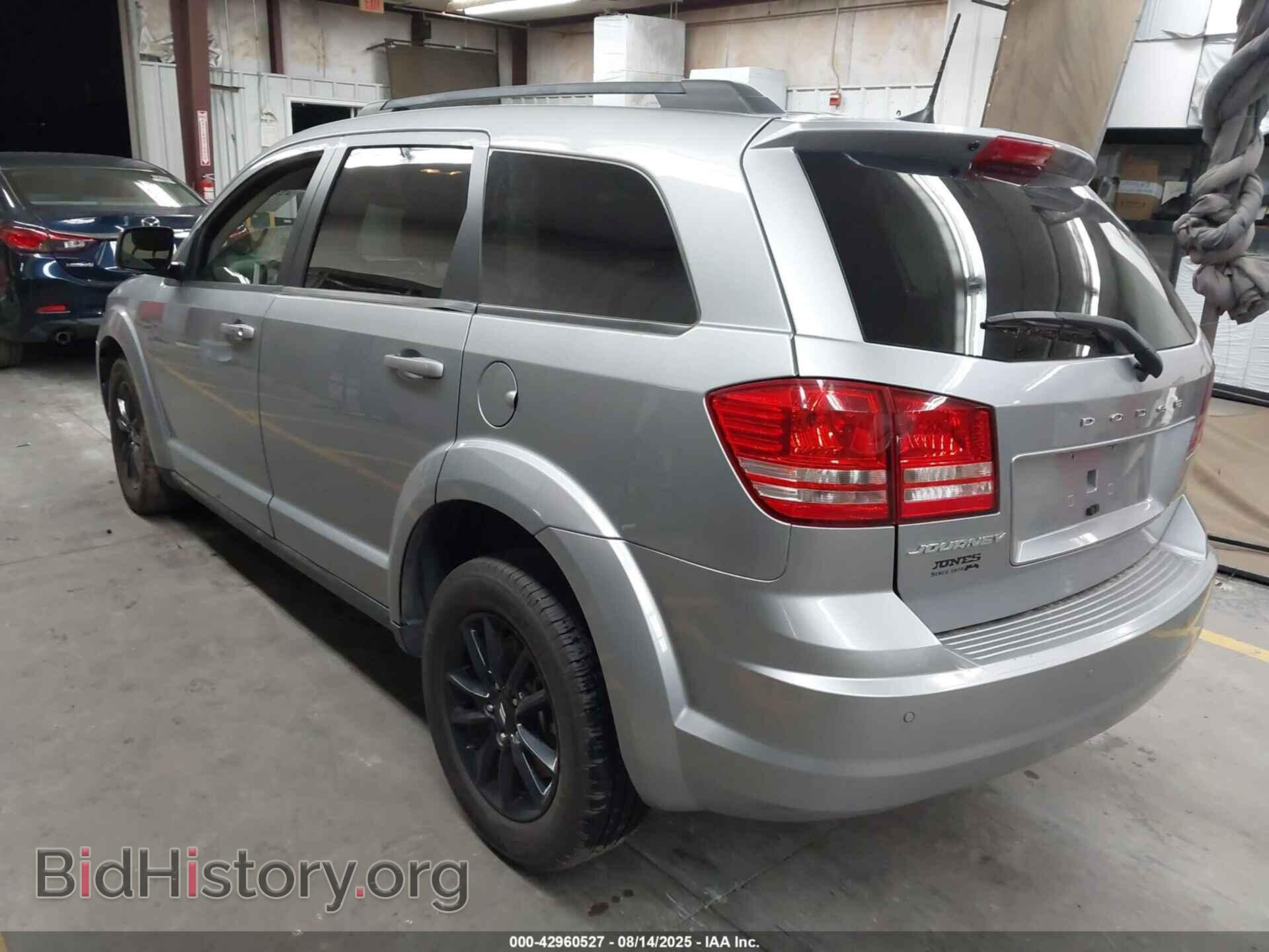 2020 DODGE JOURNEY - VIN: 3C4PDCAB3LT232412 - Фото 3
