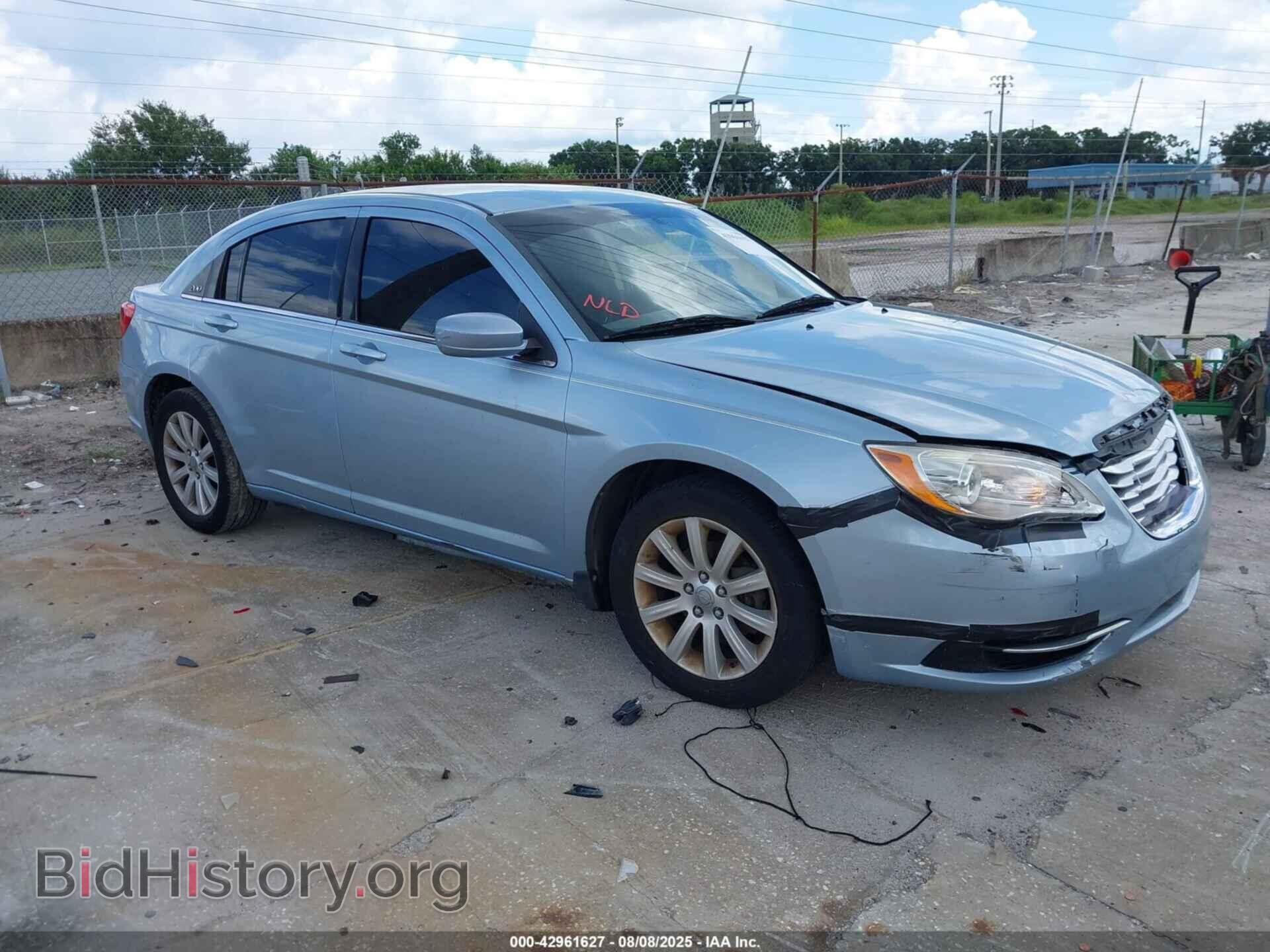 Photo 1C3CCBBB1DN513110 - CHRYSLER 200 2013