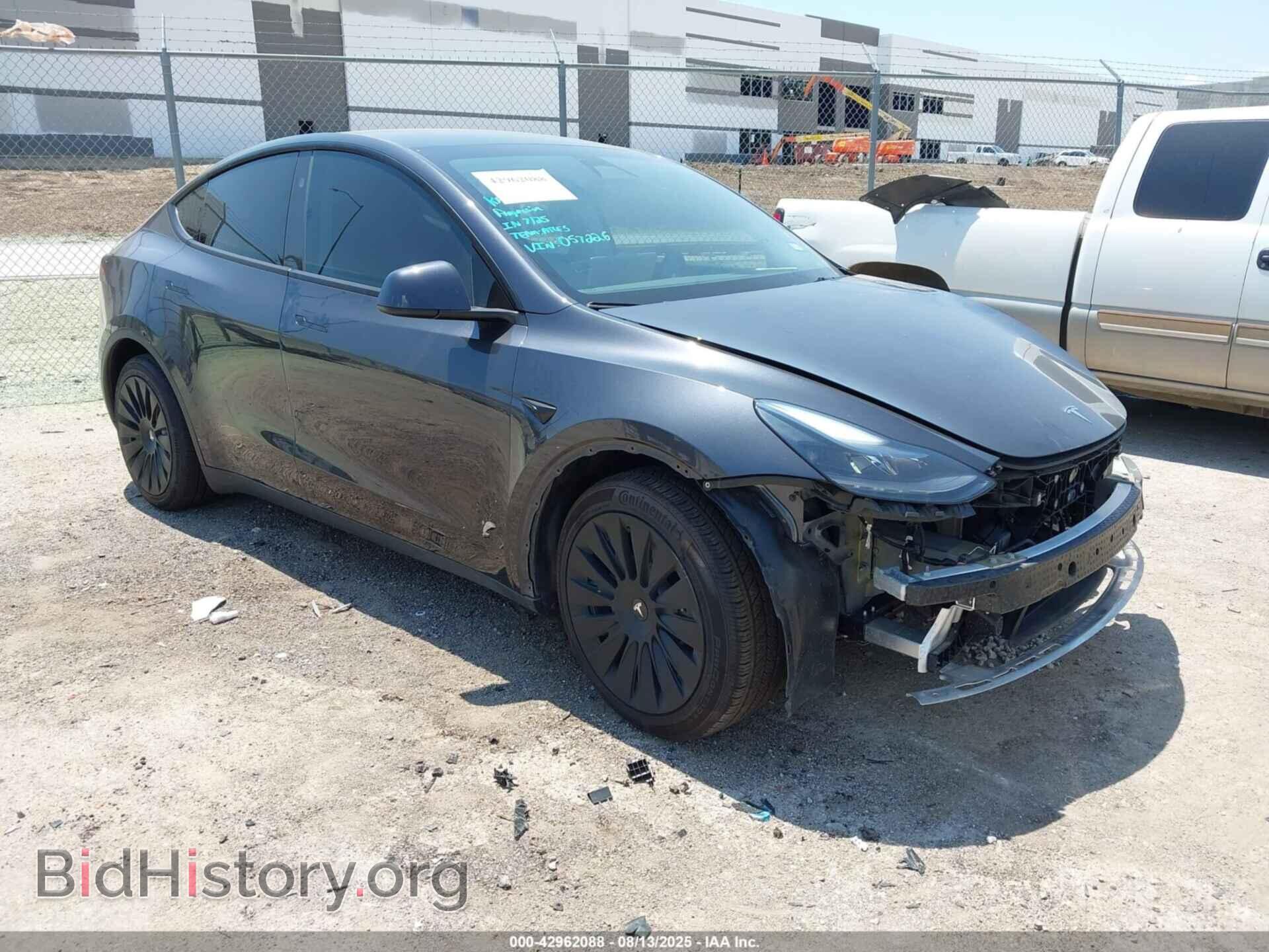 Фотография 7SAYGDED8RF057226 - TESLA MODEL Y 2024