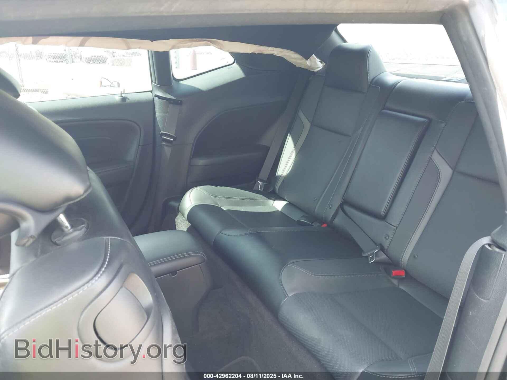 2017 DODGE CHALLENGER - VIN: 2C3CDZAG3HH572807 - Фото 8