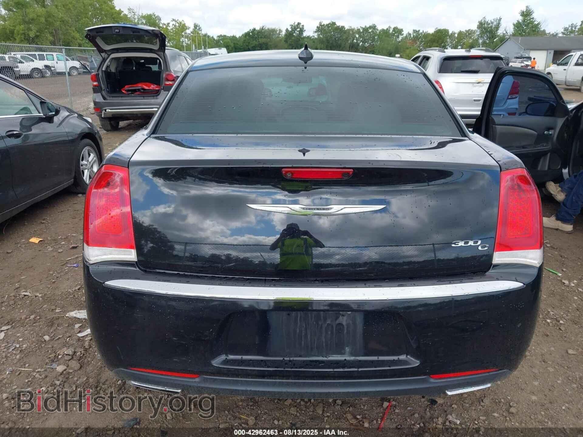 2016 CHRYSLER 300C - VIN: 2C3CCAEG8GH238835 - Фото 17