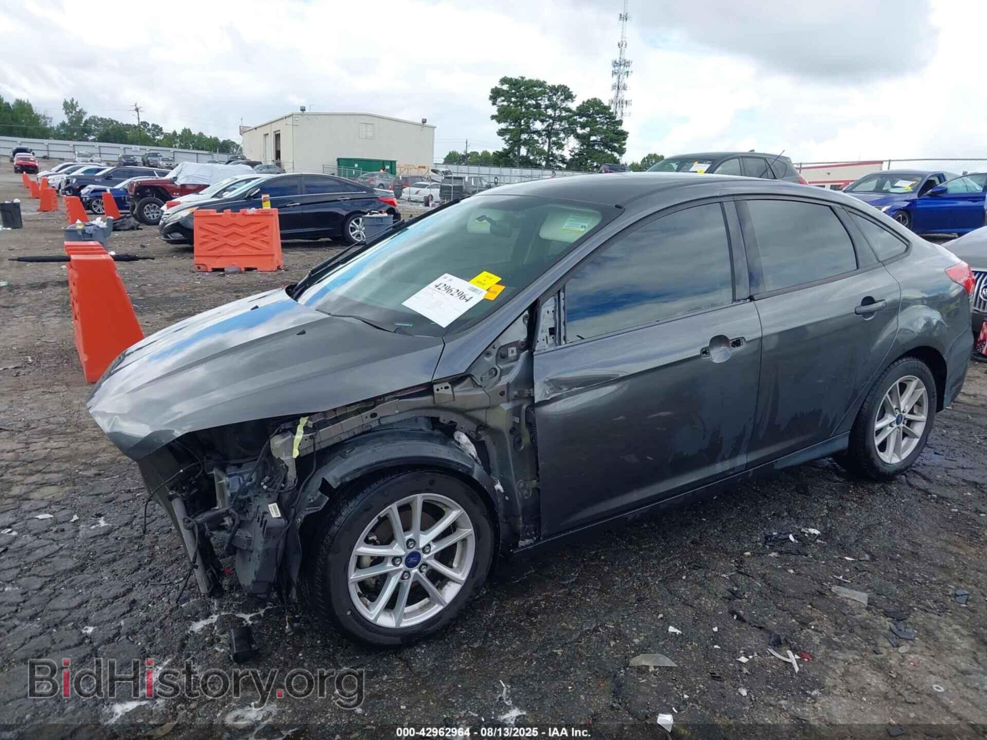 2018 FORD FOCUS - VIN: 1FADP3F27JL318890 - Фото 2