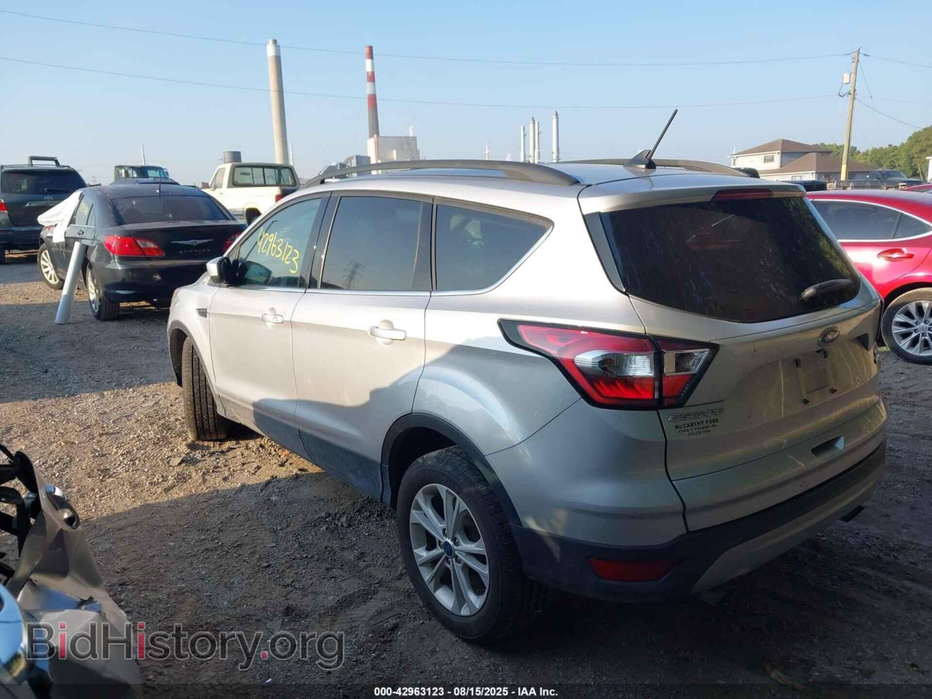 2018 FORD ESCAPE - VIN: 1FMCU0GD3JUA61410 - Фото 3