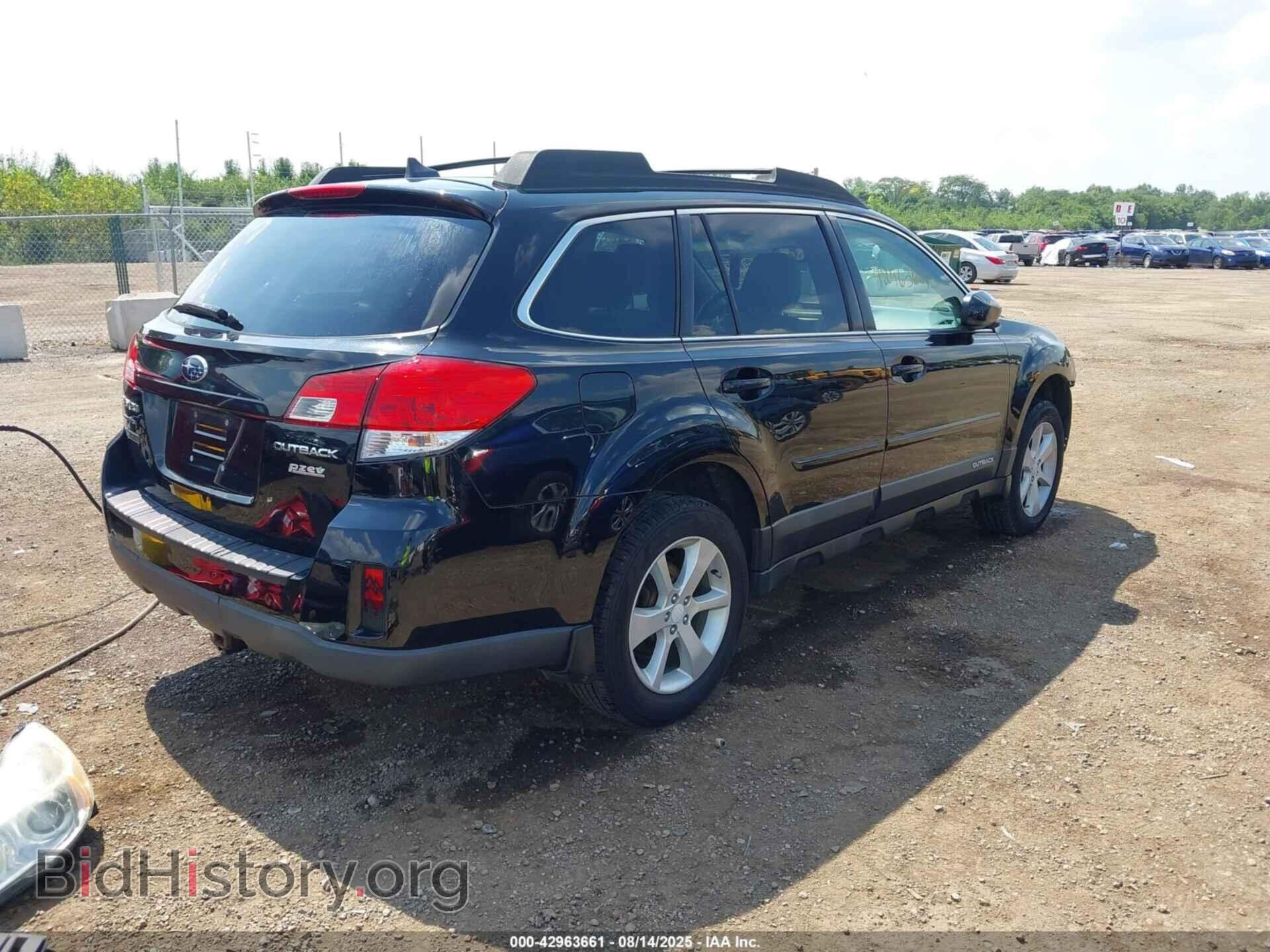 2014 SUBARU OUTBACK - VIN: 4S4BRBDC7E3211258 - Фото 4