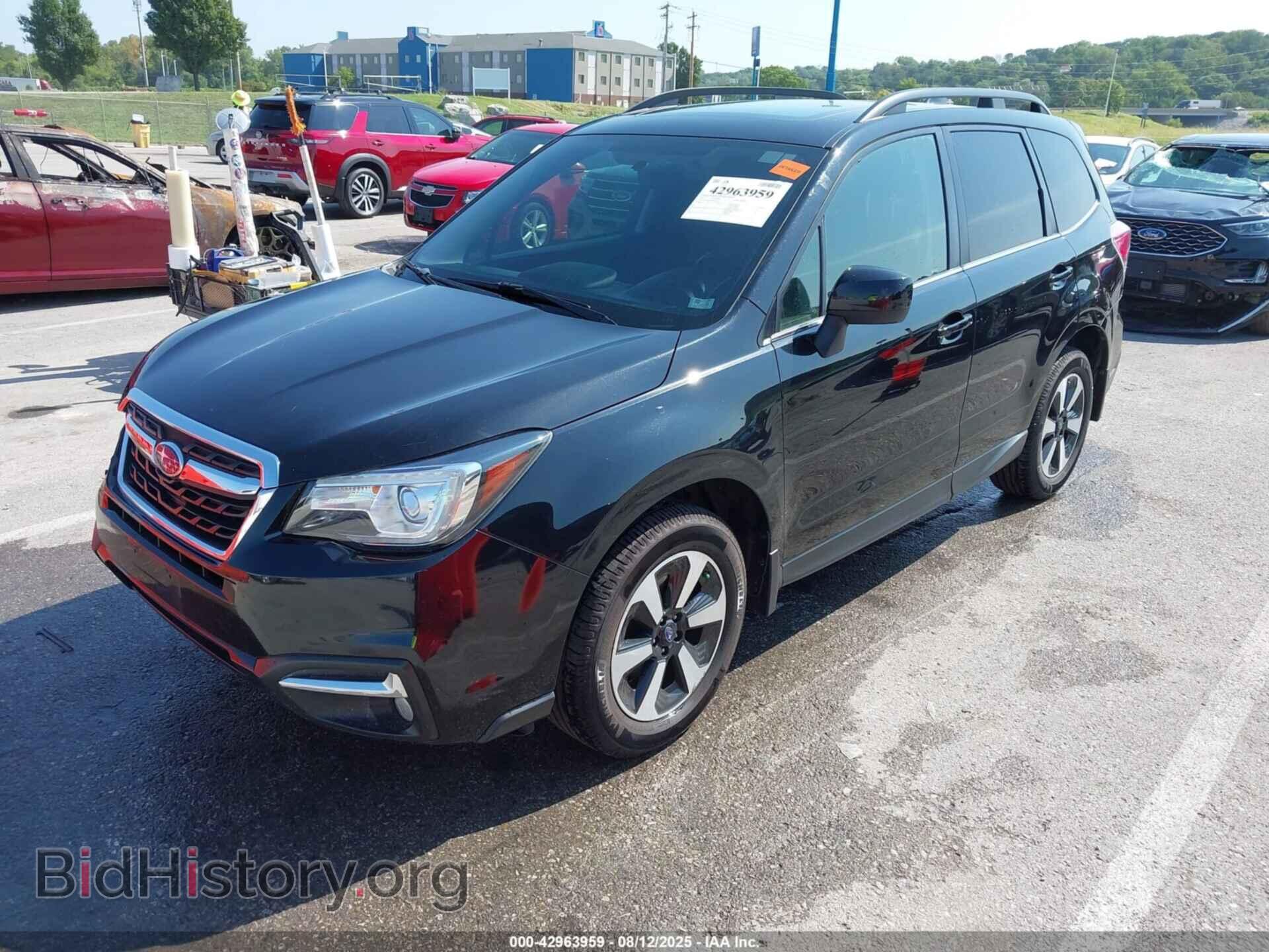 2017 SUBARU FORESTER - VIN: JF2SJARC6HH463560 - Фото 2