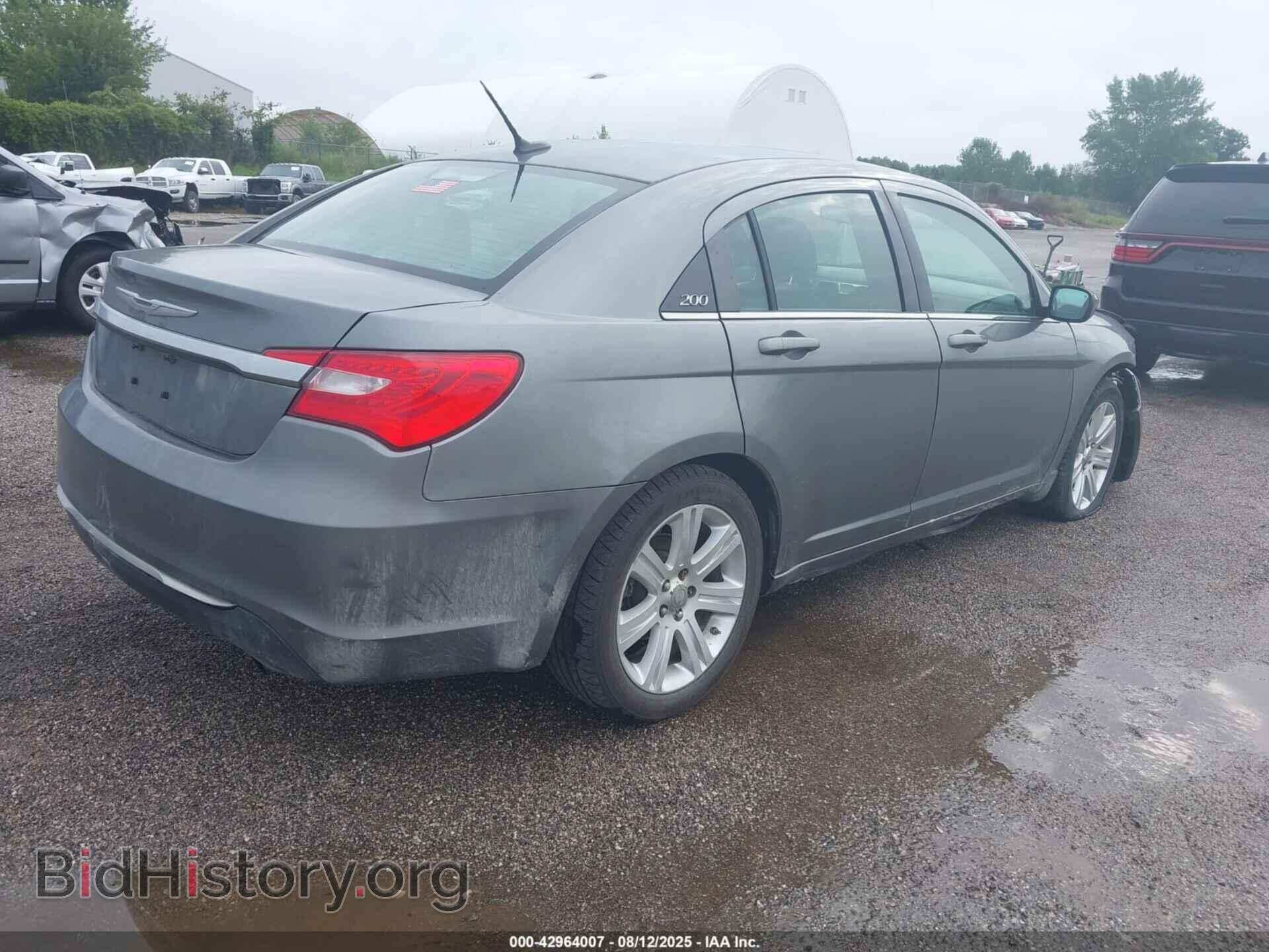 2011 CHRYSLER 200 - VIN: 1C3BC1FB9BN613517 - Фото 4